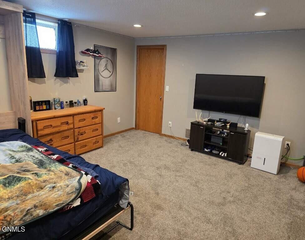 property viewer photo 25
