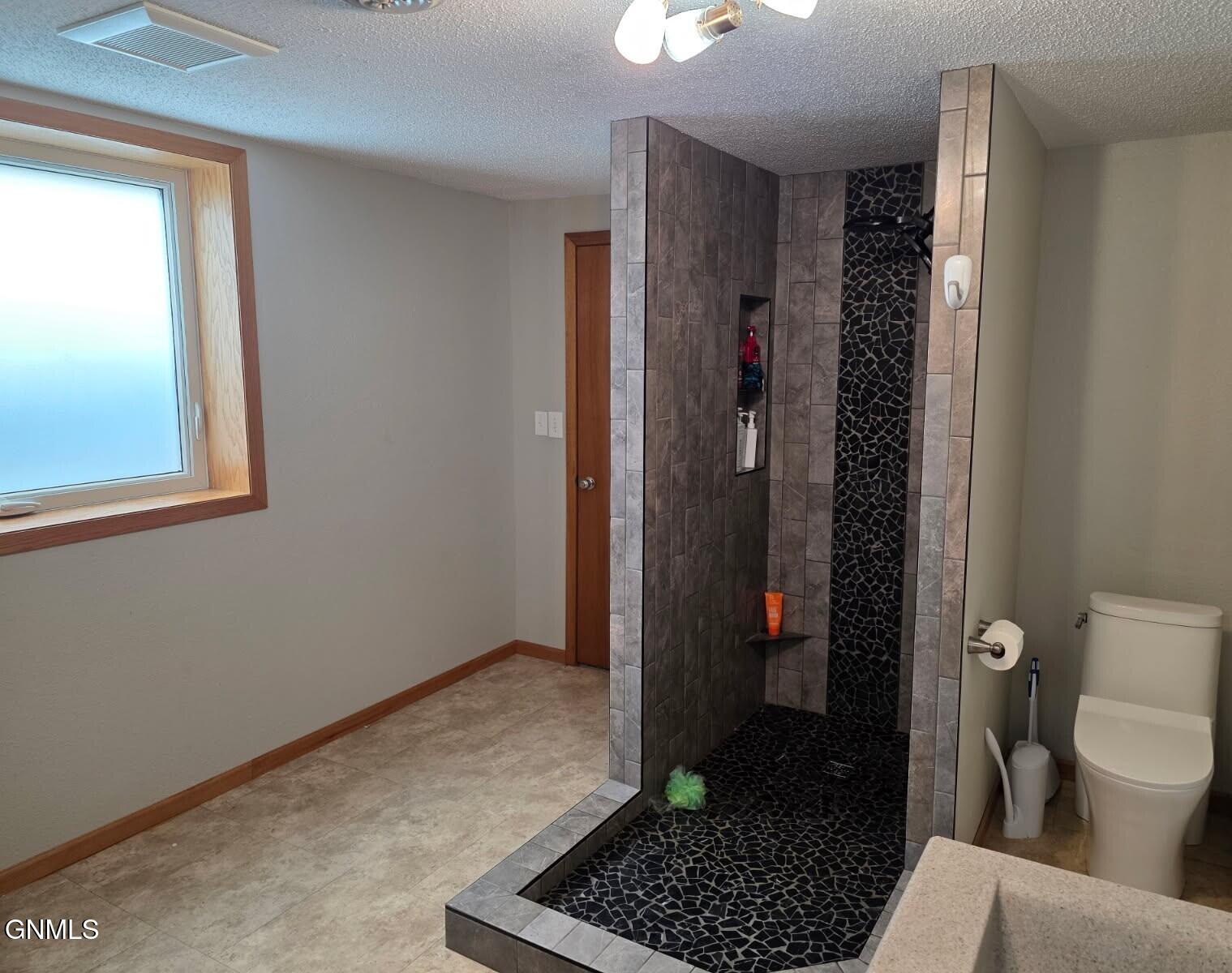 property viewer photo 29