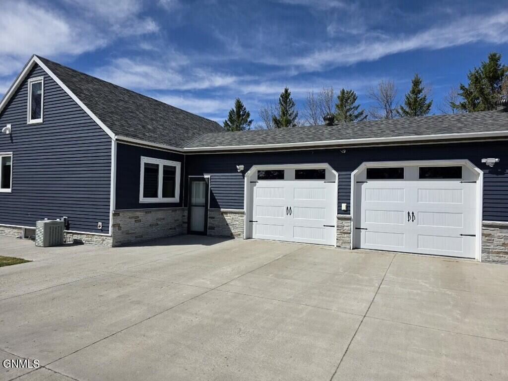 property viewer photo 36
