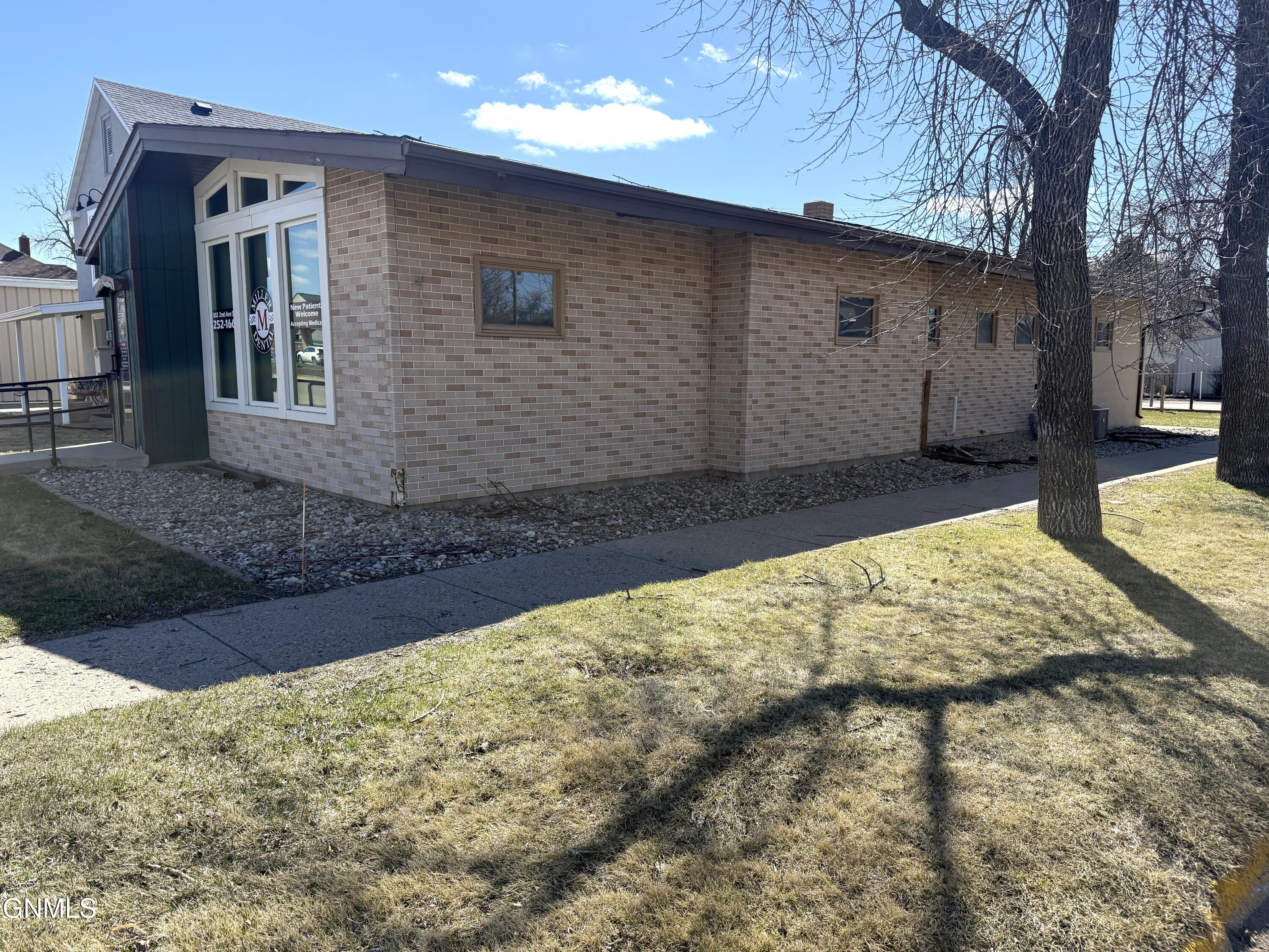 main property photo 2