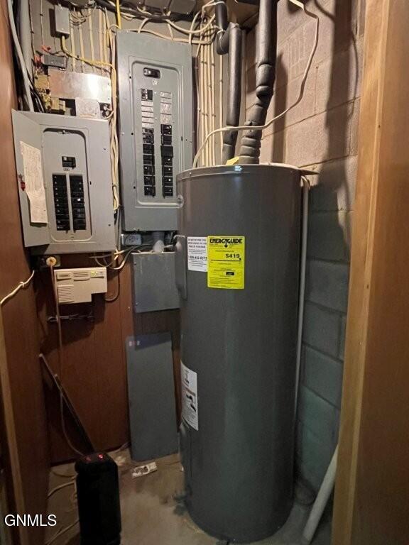 main property photo 30