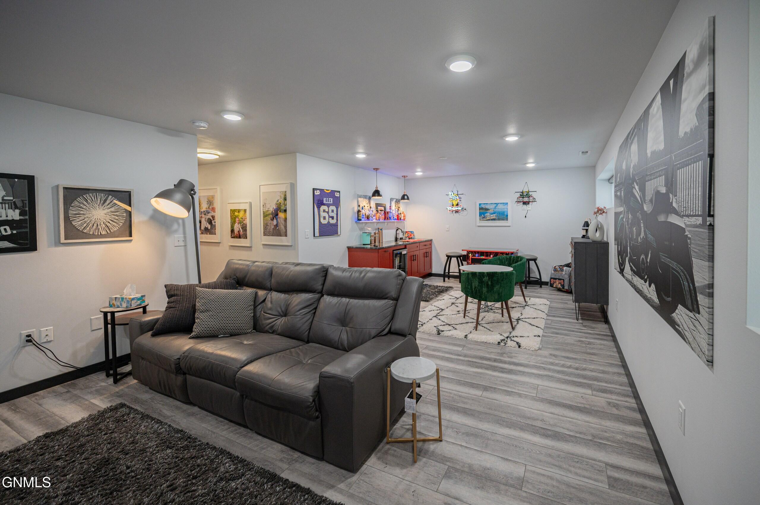main property photo 67