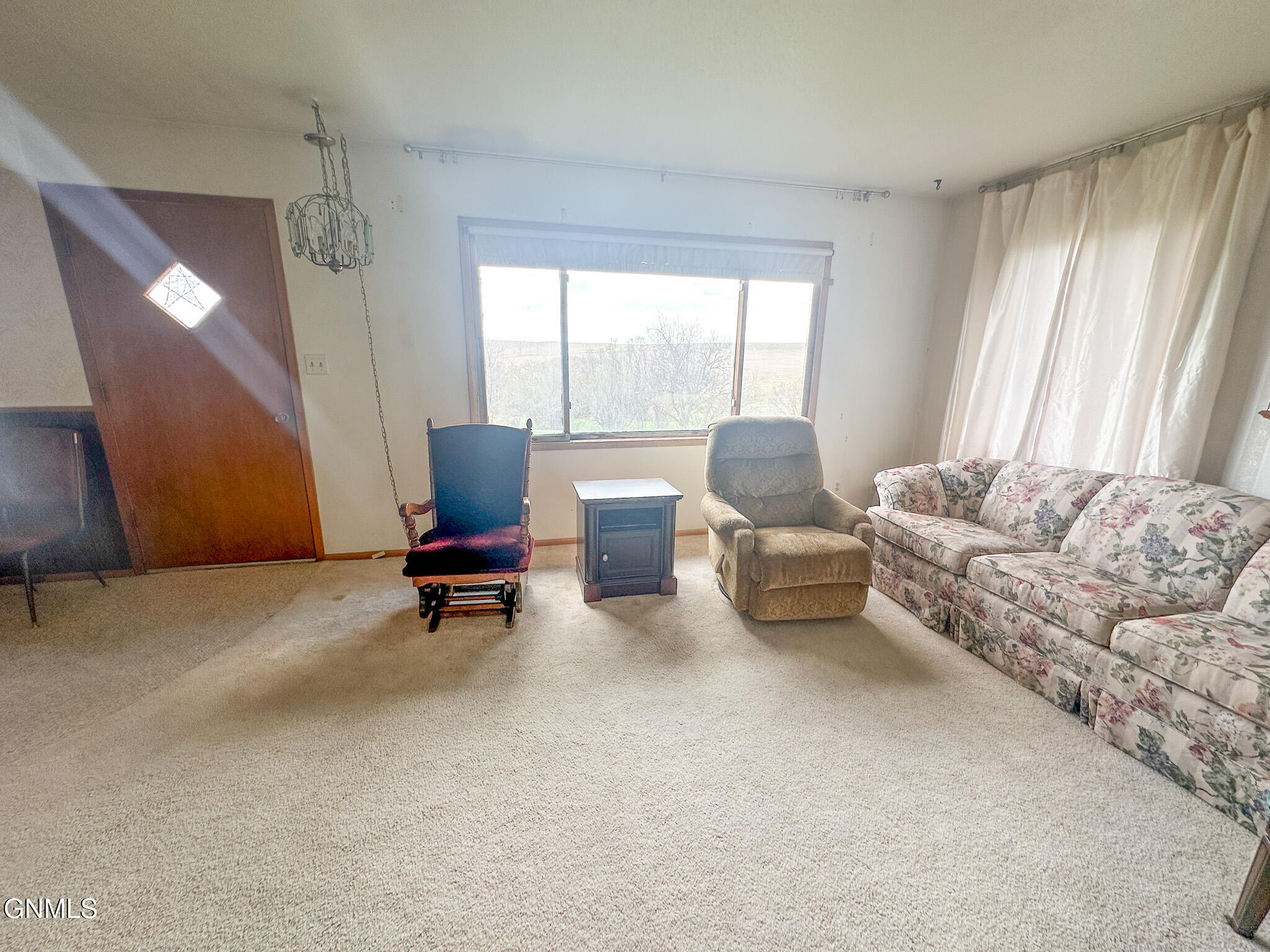 property viewer photo 24