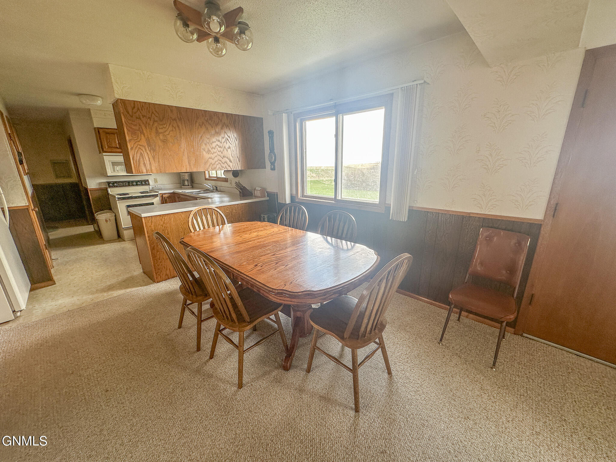 property viewer photo 26