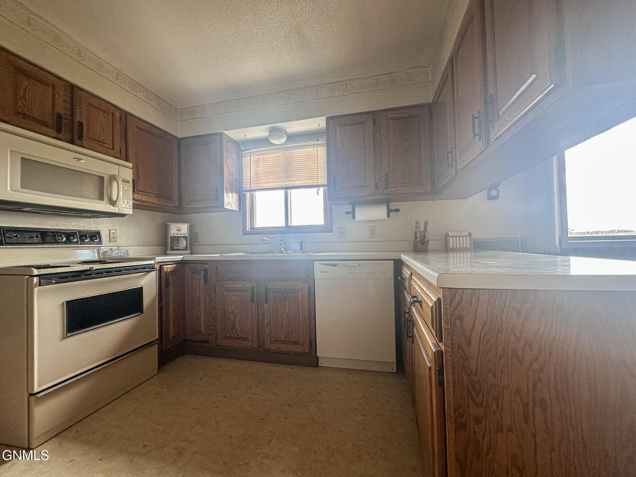 property viewer photo 29