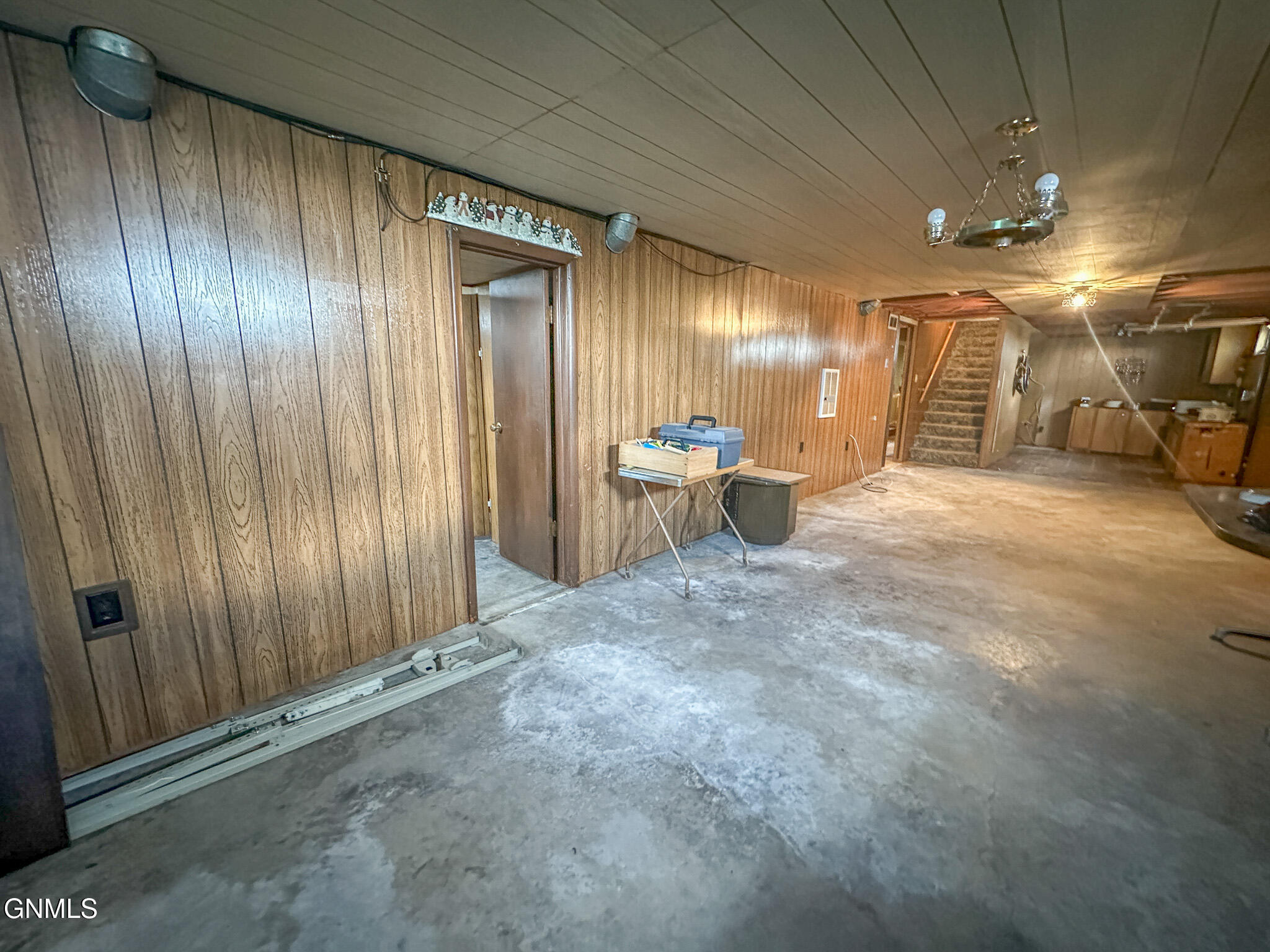 property viewer photo 39