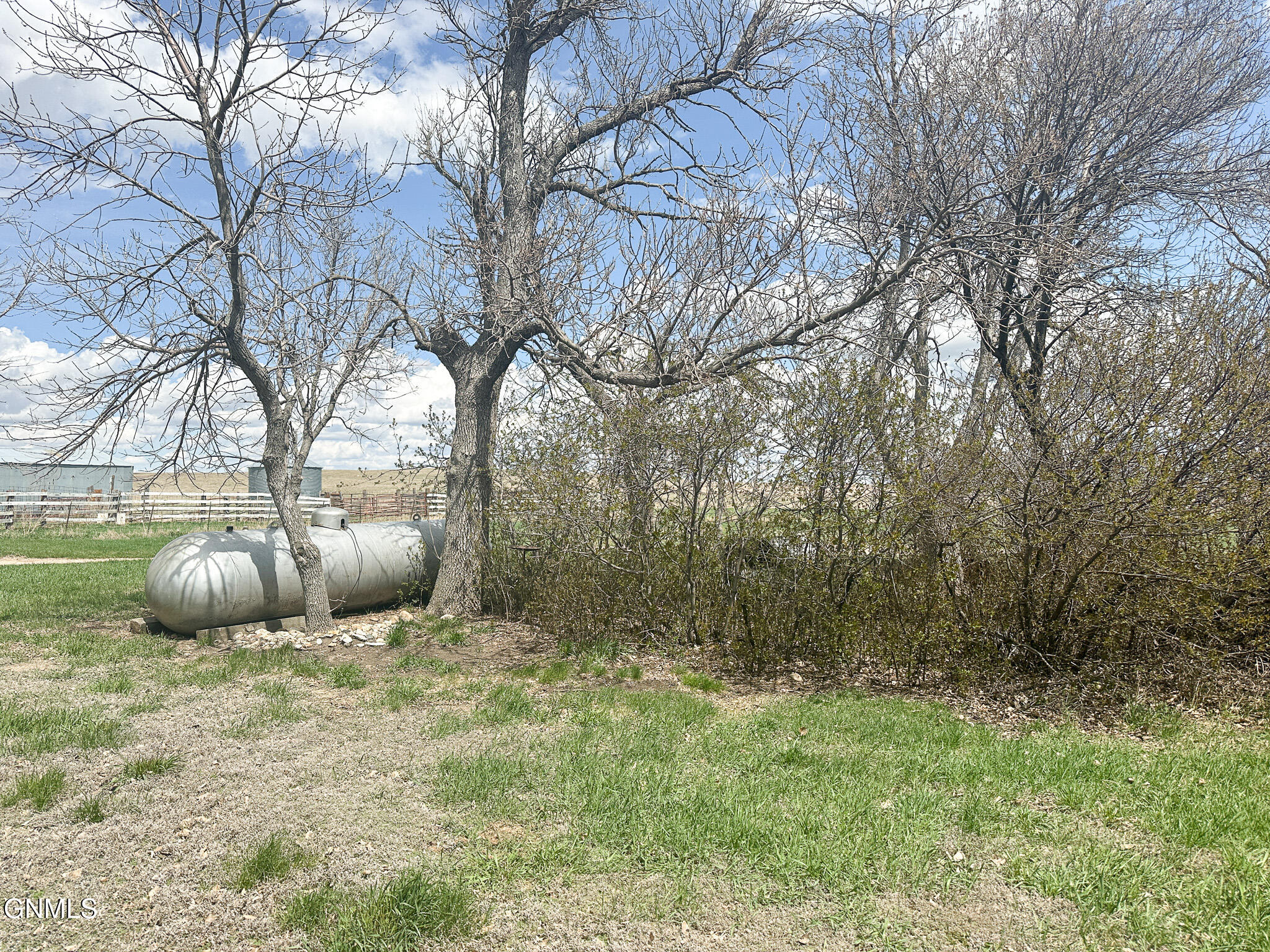 property viewer photo 63