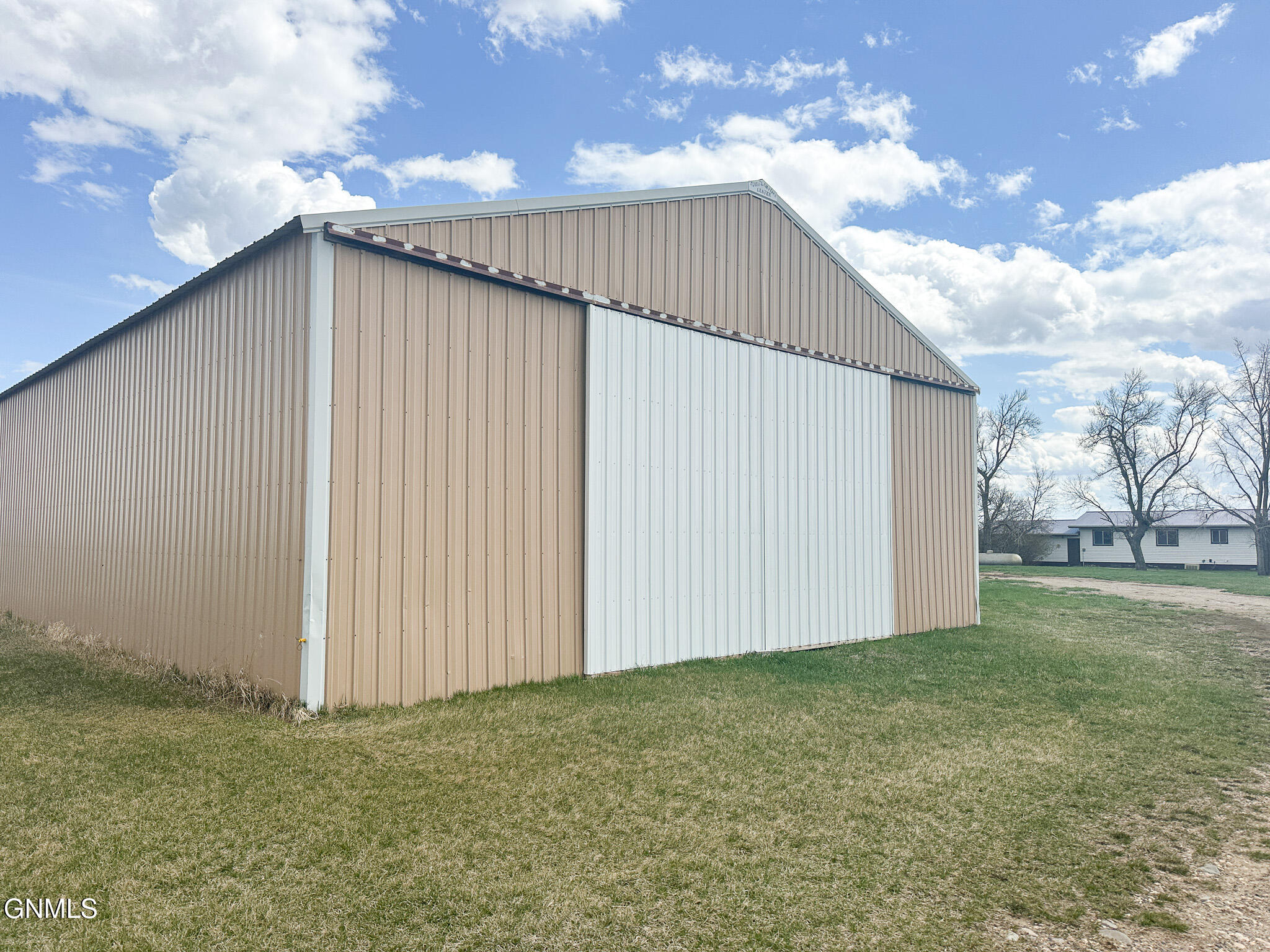 property viewer photo 69