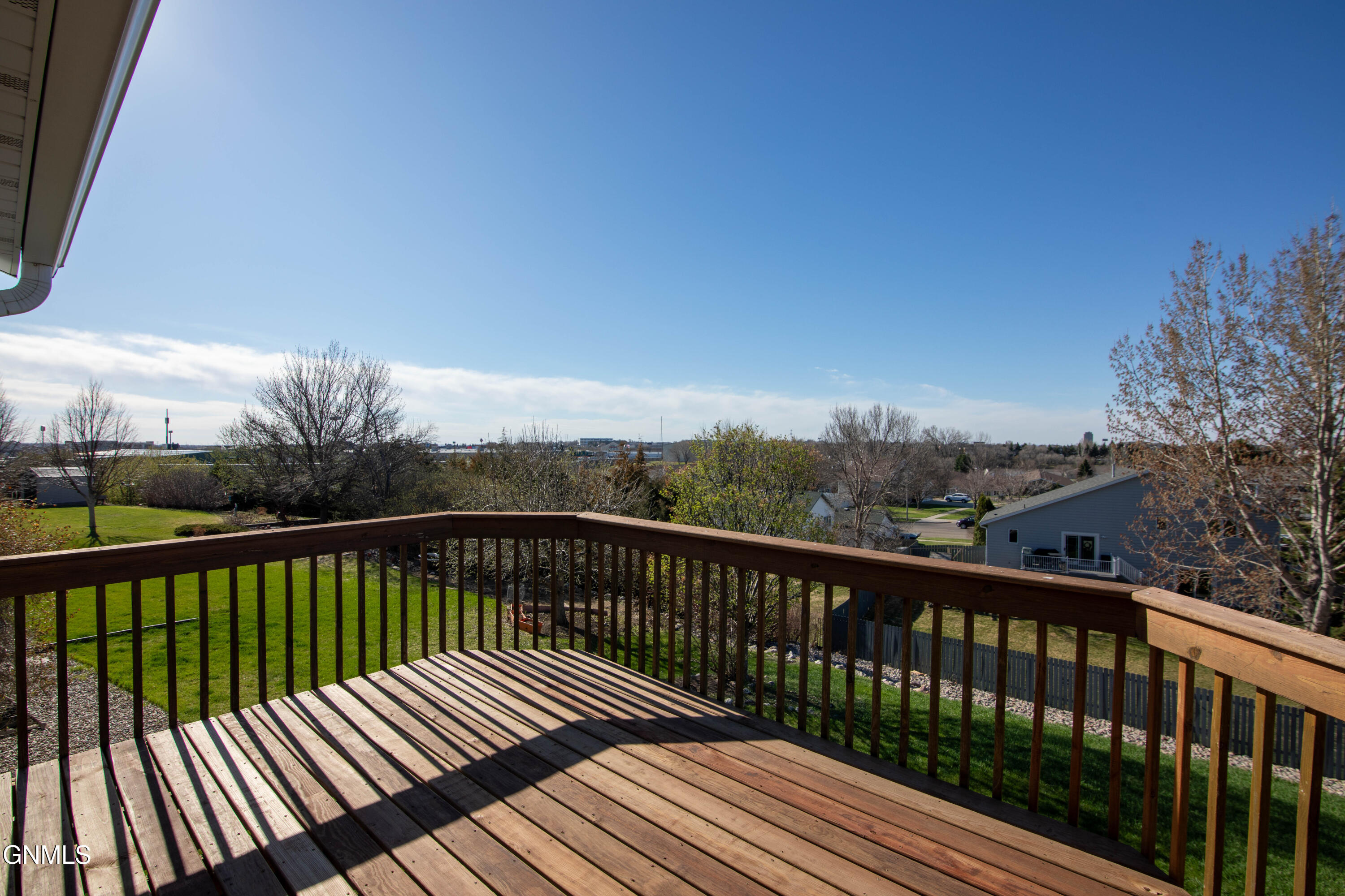 main property photo 36