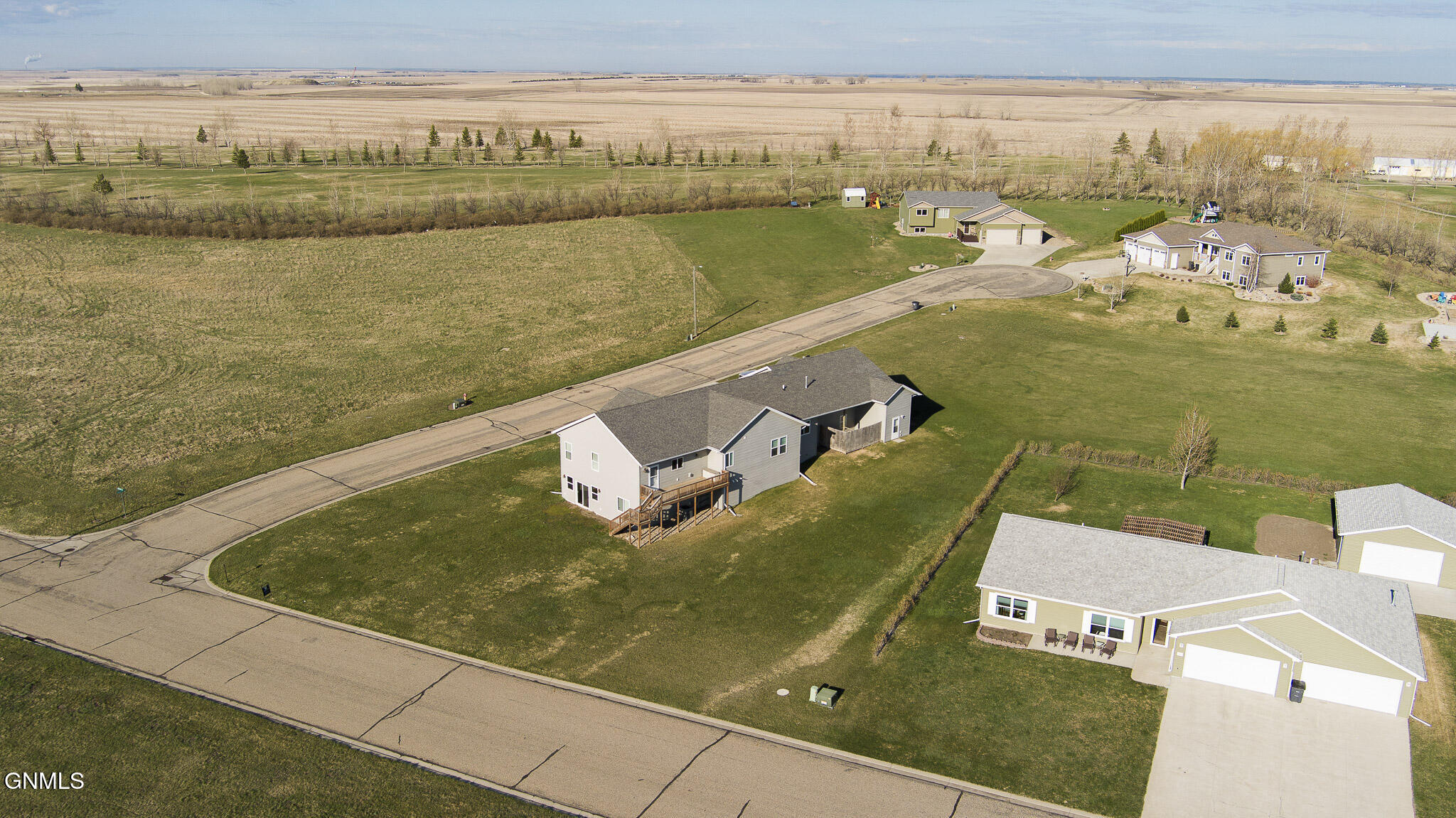 main property photo 48