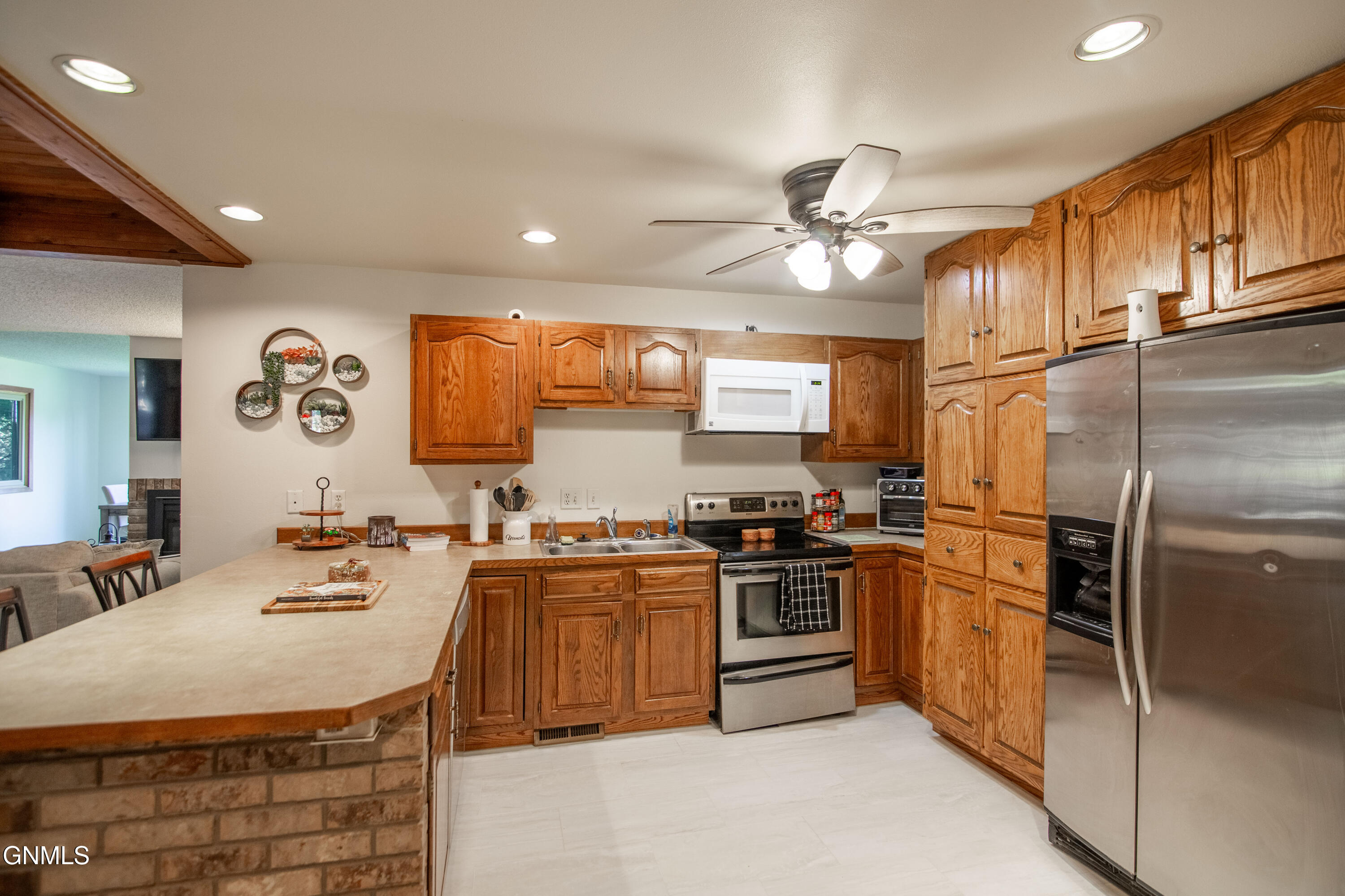 property viewer photo 4