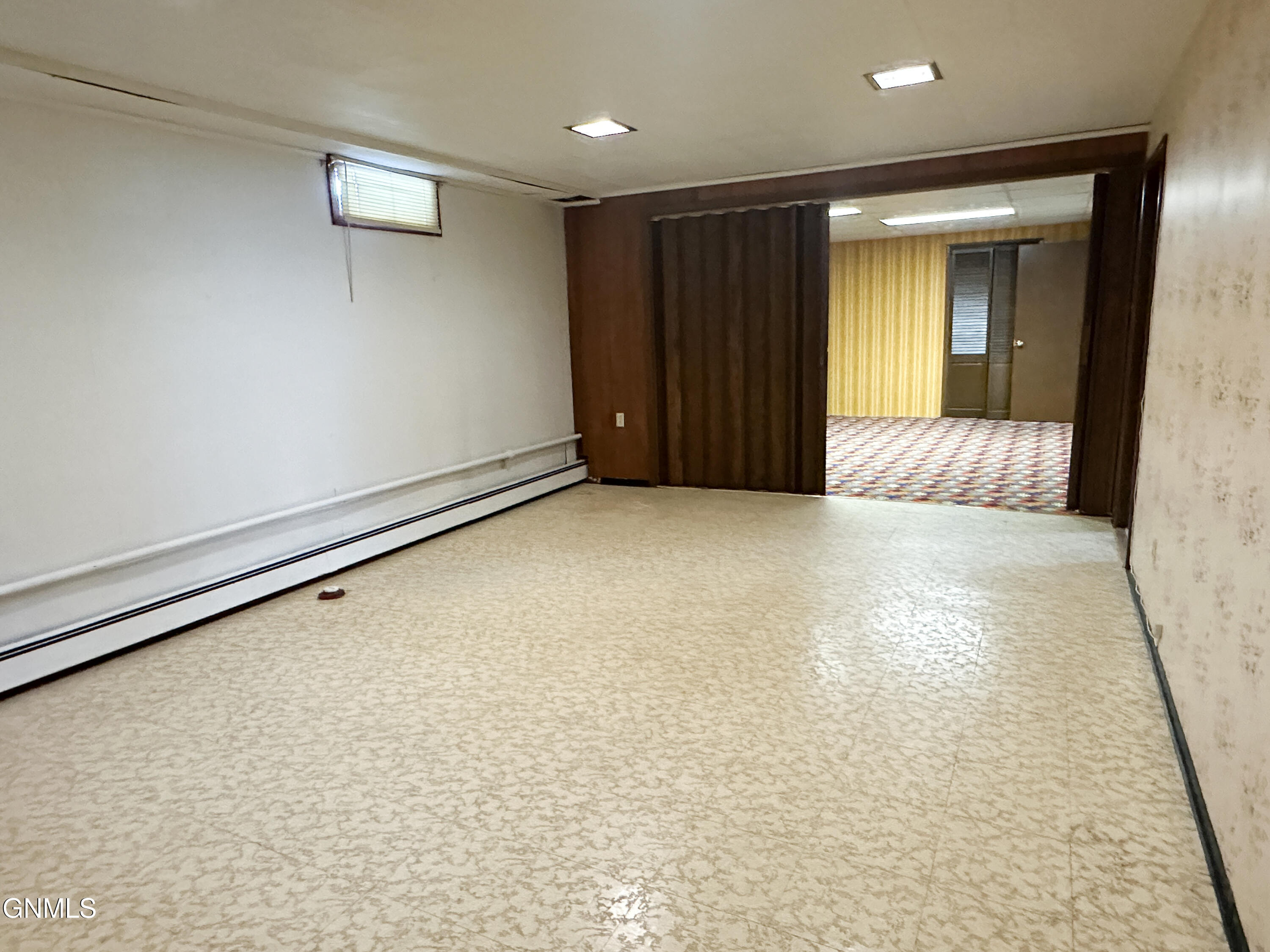 main property photo 60