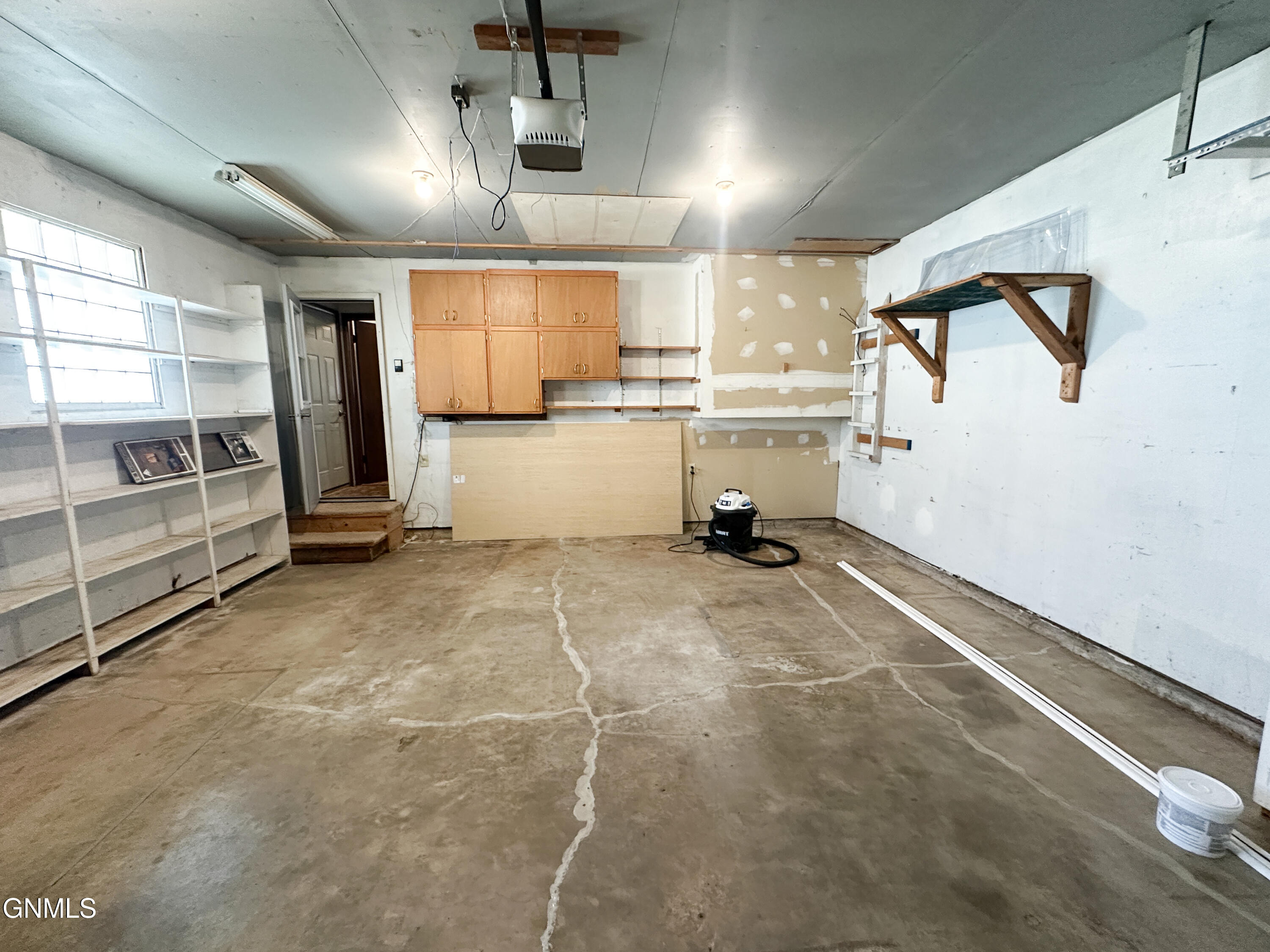 main property photo 69