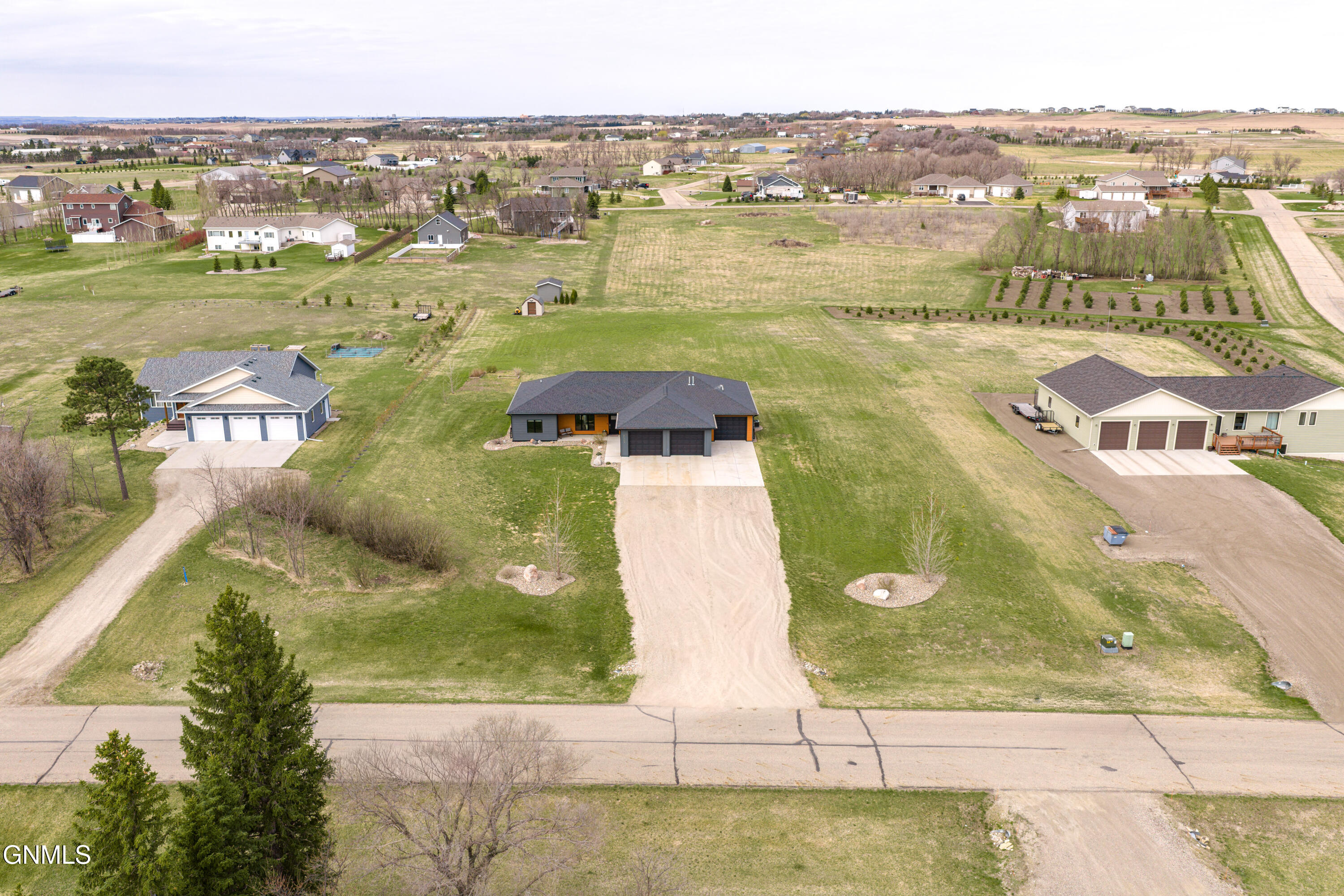 property viewer photo 2