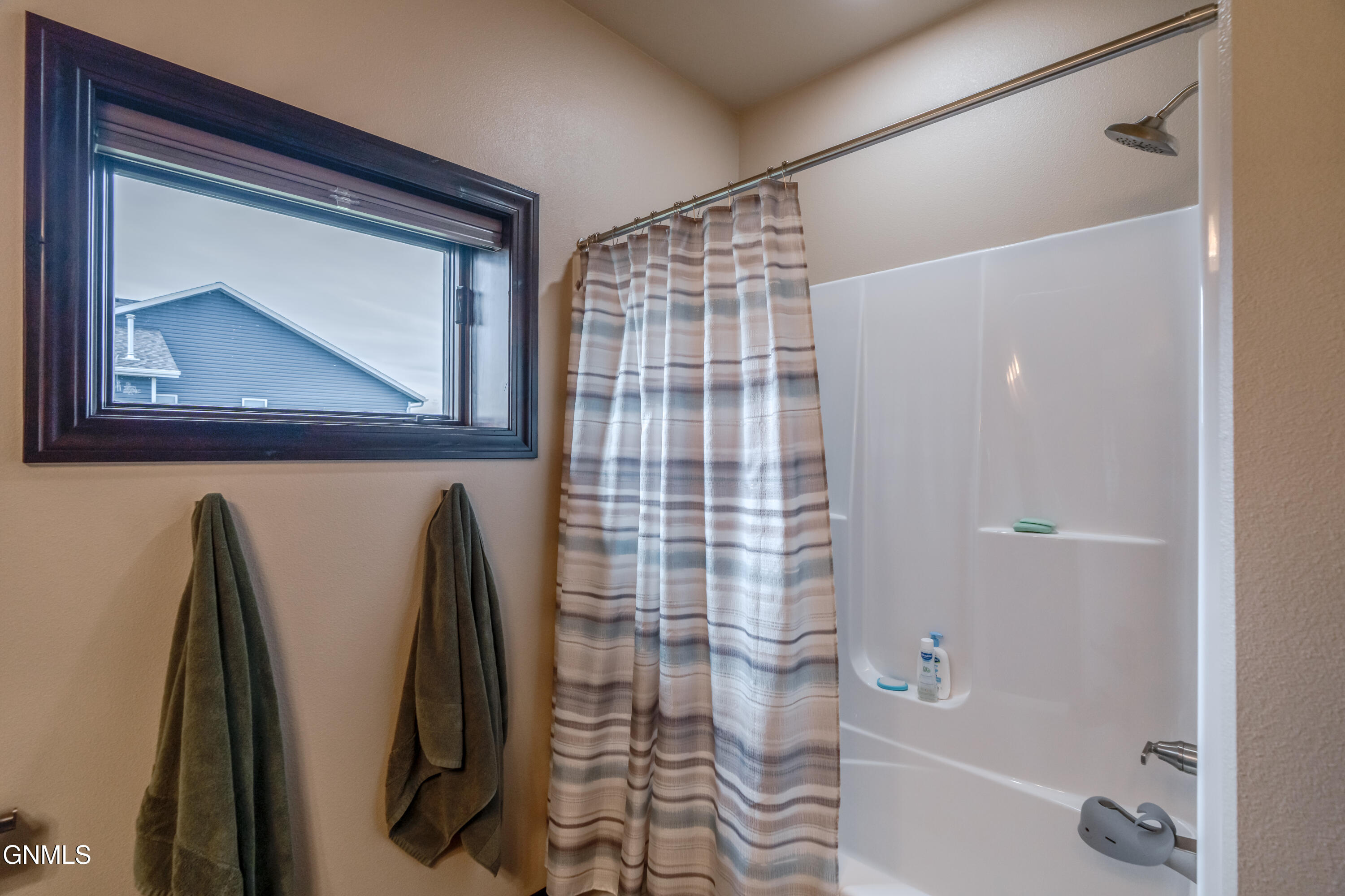 property viewer photo 29