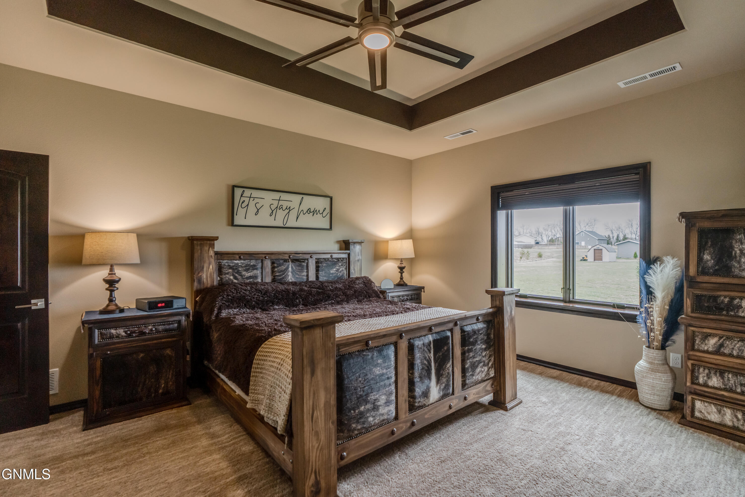 property viewer photo 39
