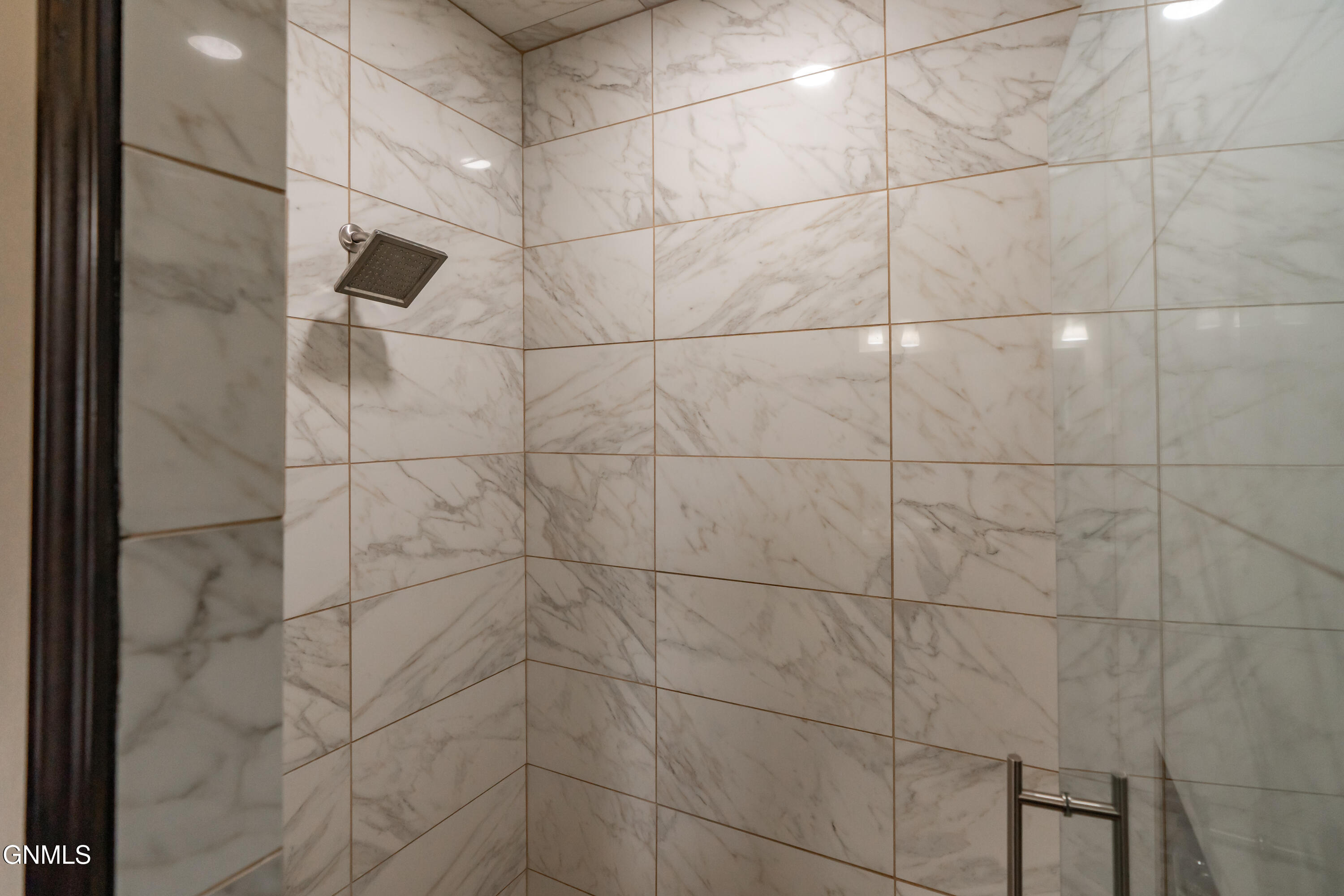 property viewer photo 48