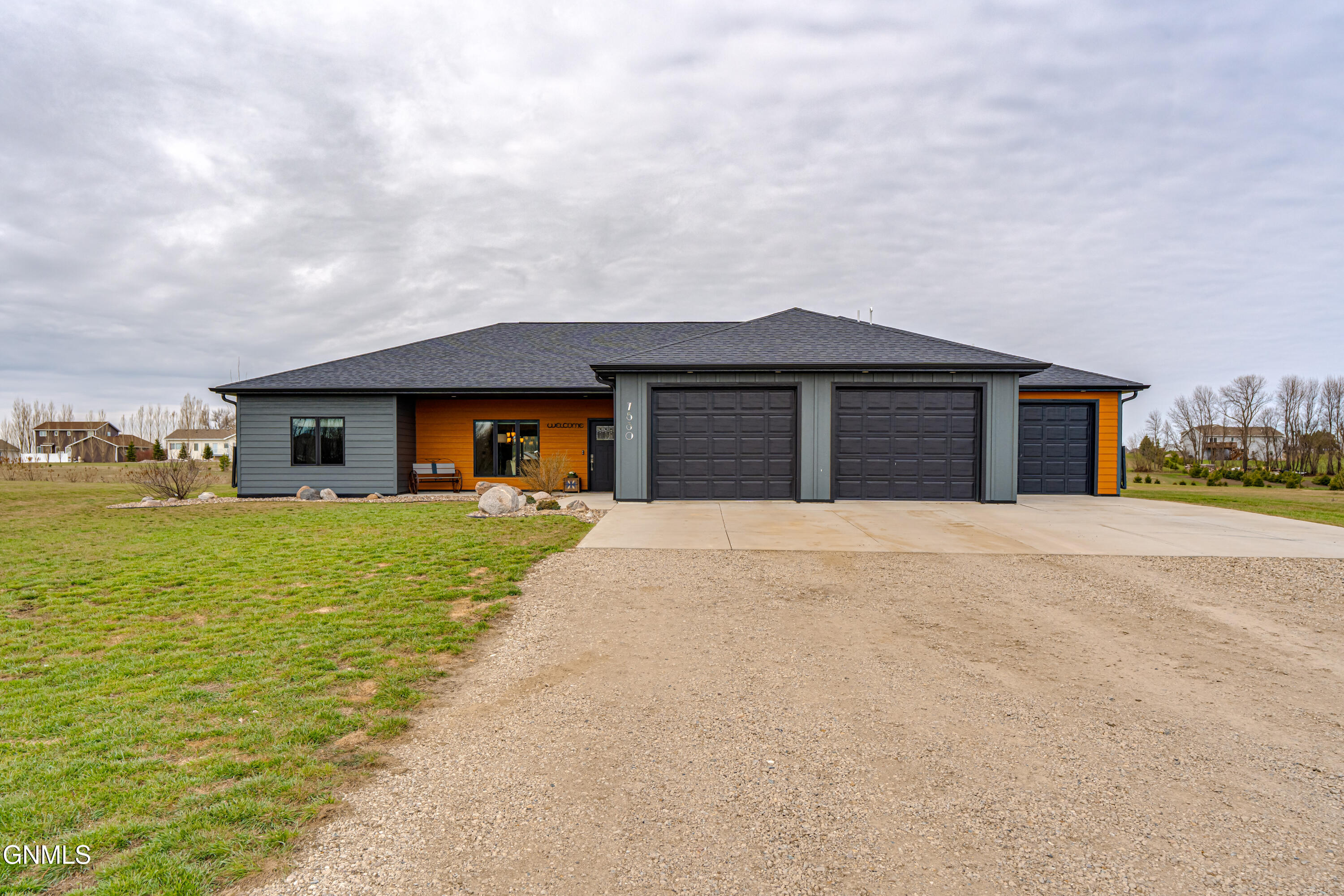 property viewer photo 67