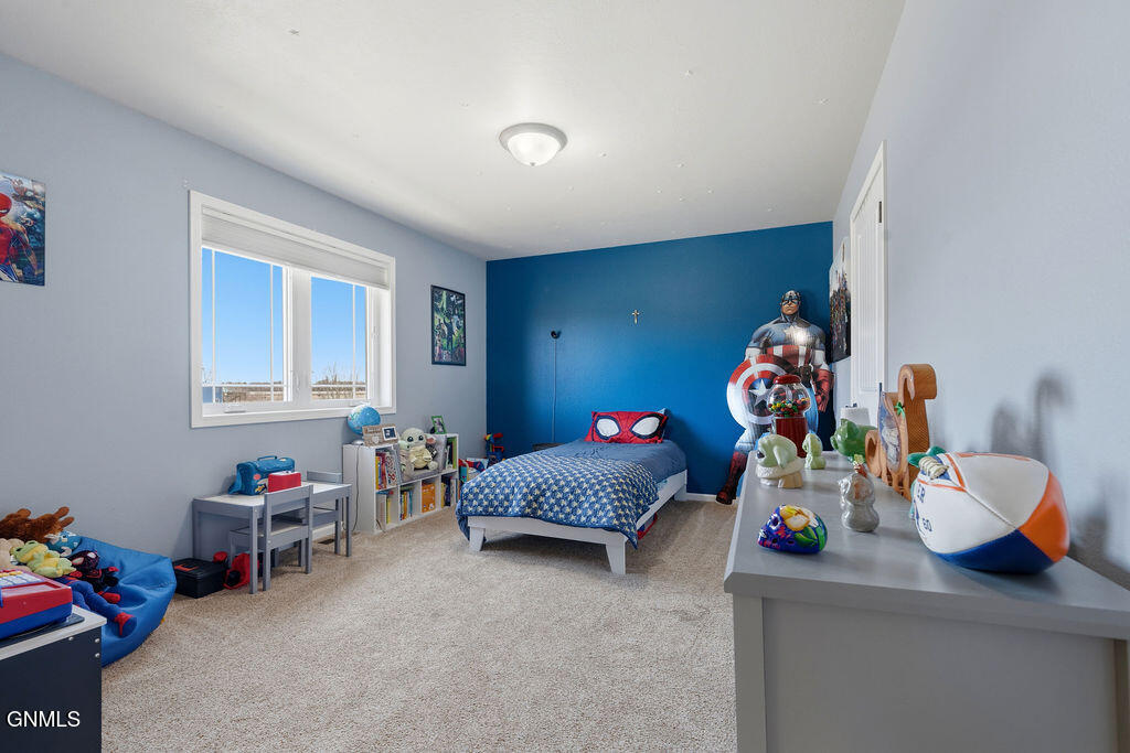 main property photo 51