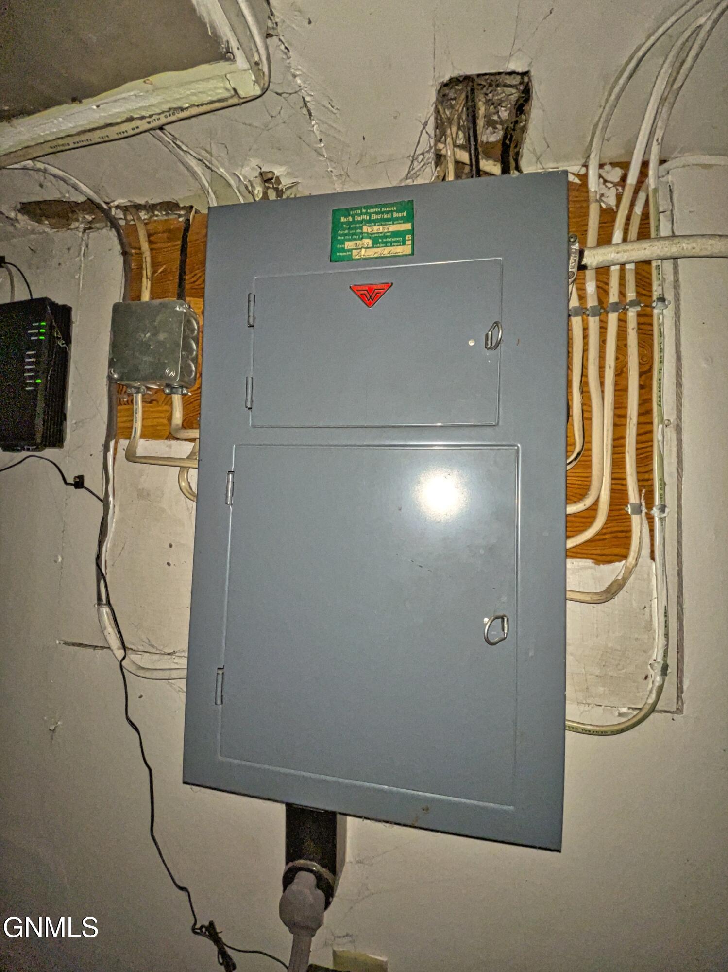 main property photo 39