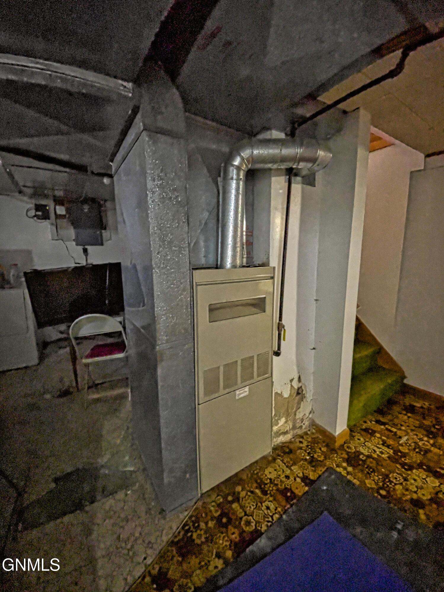 main property photo 41