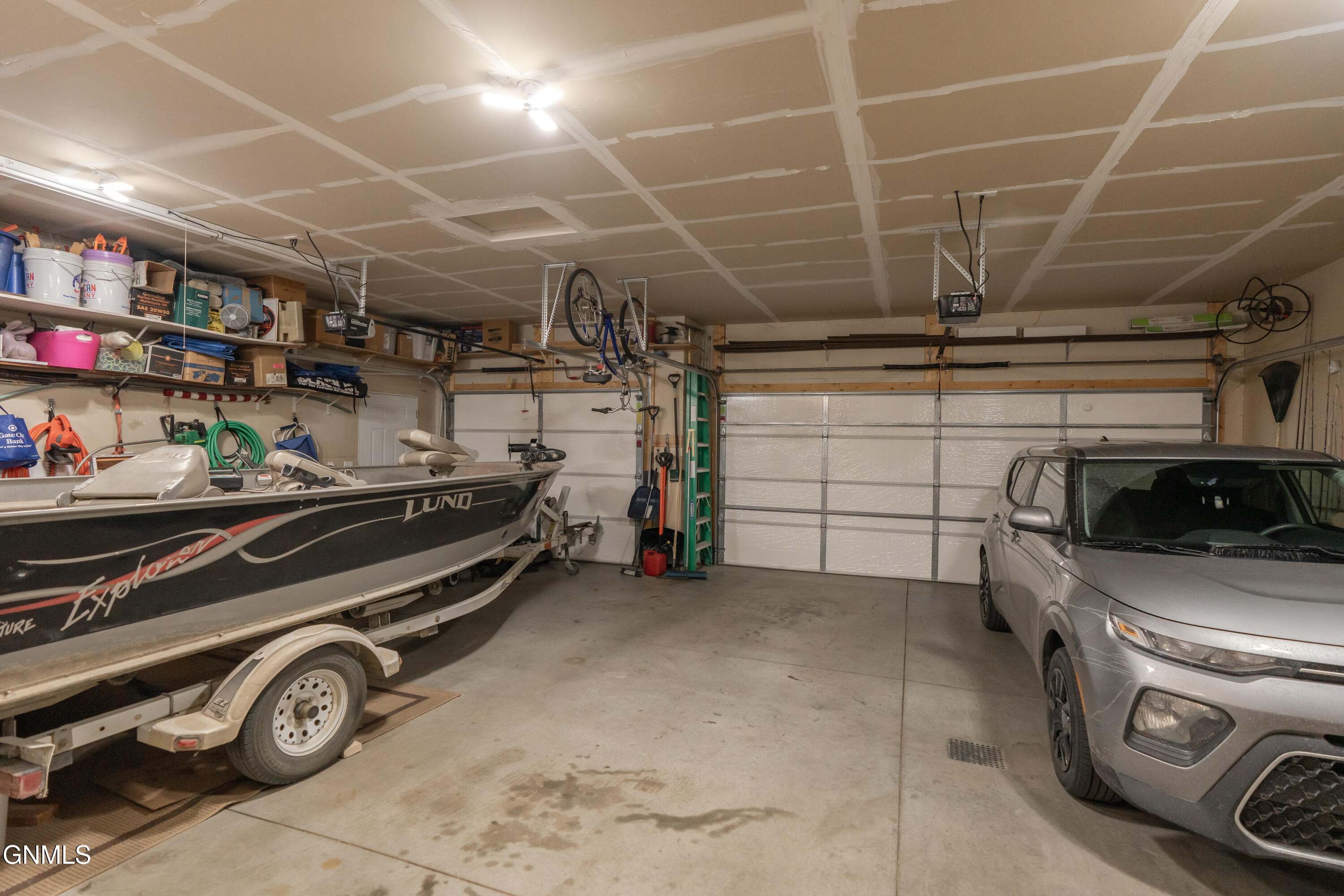 main property photo 57