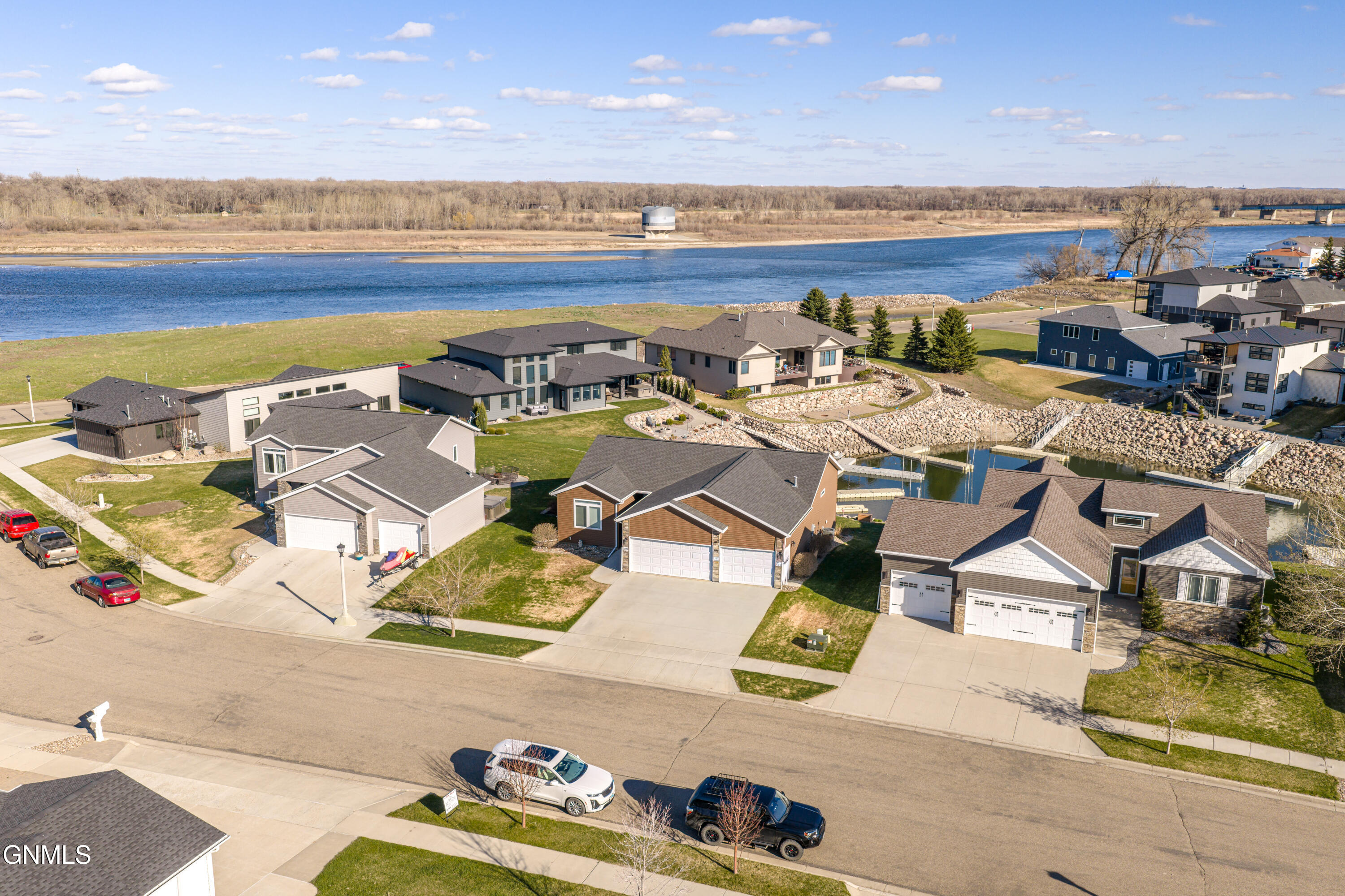main property photo 66
