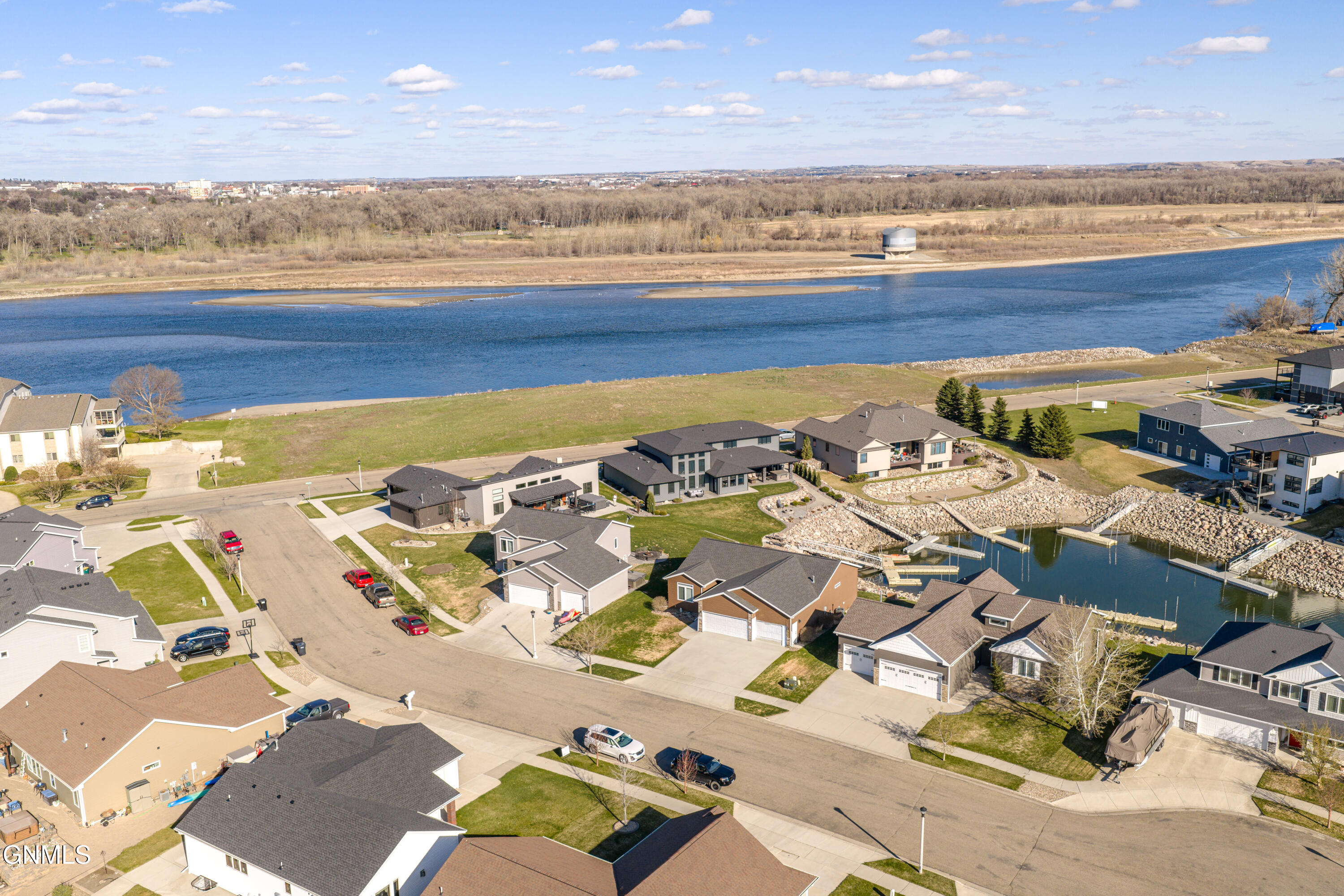 main property photo 67