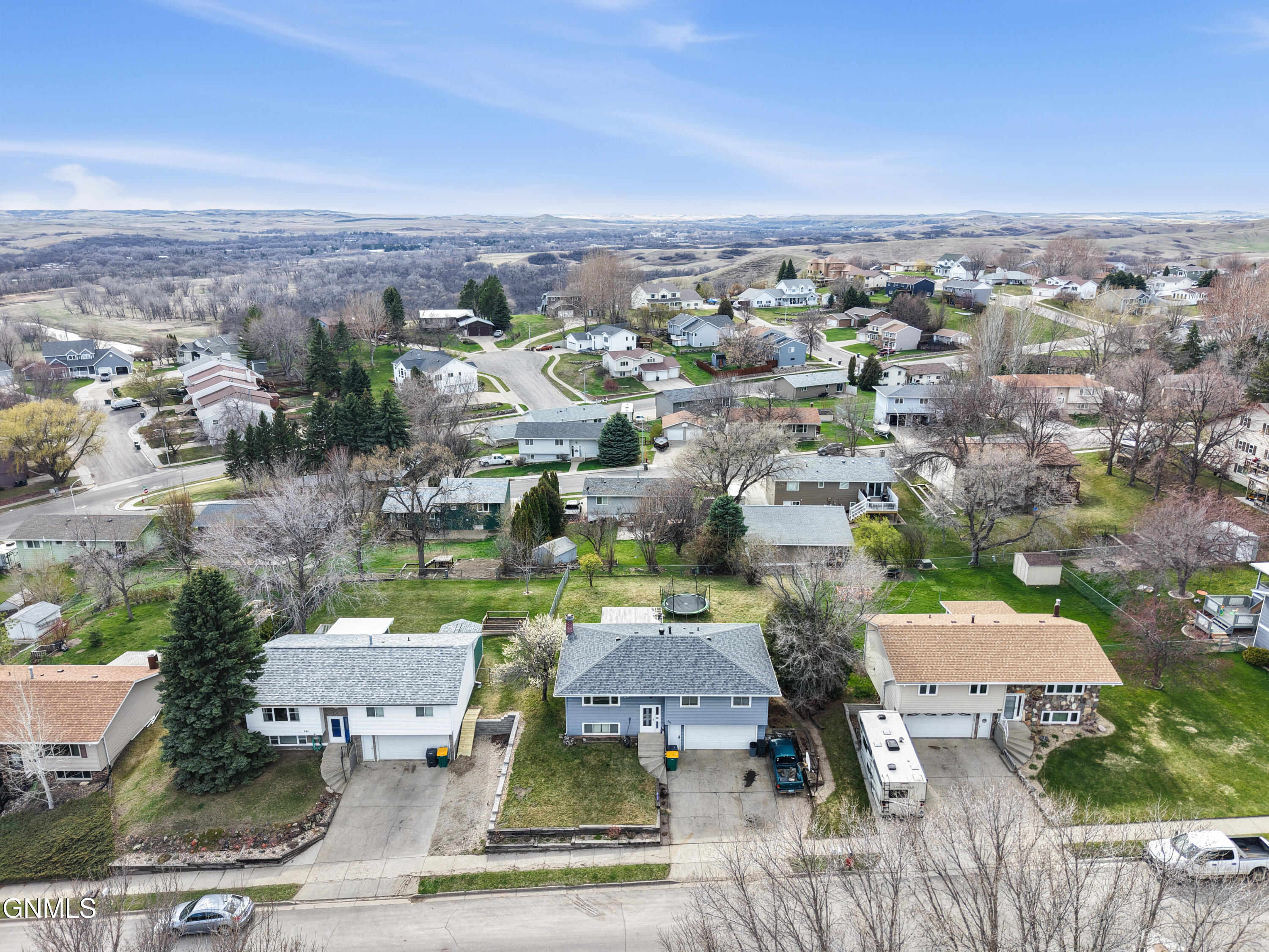 main property photo 38