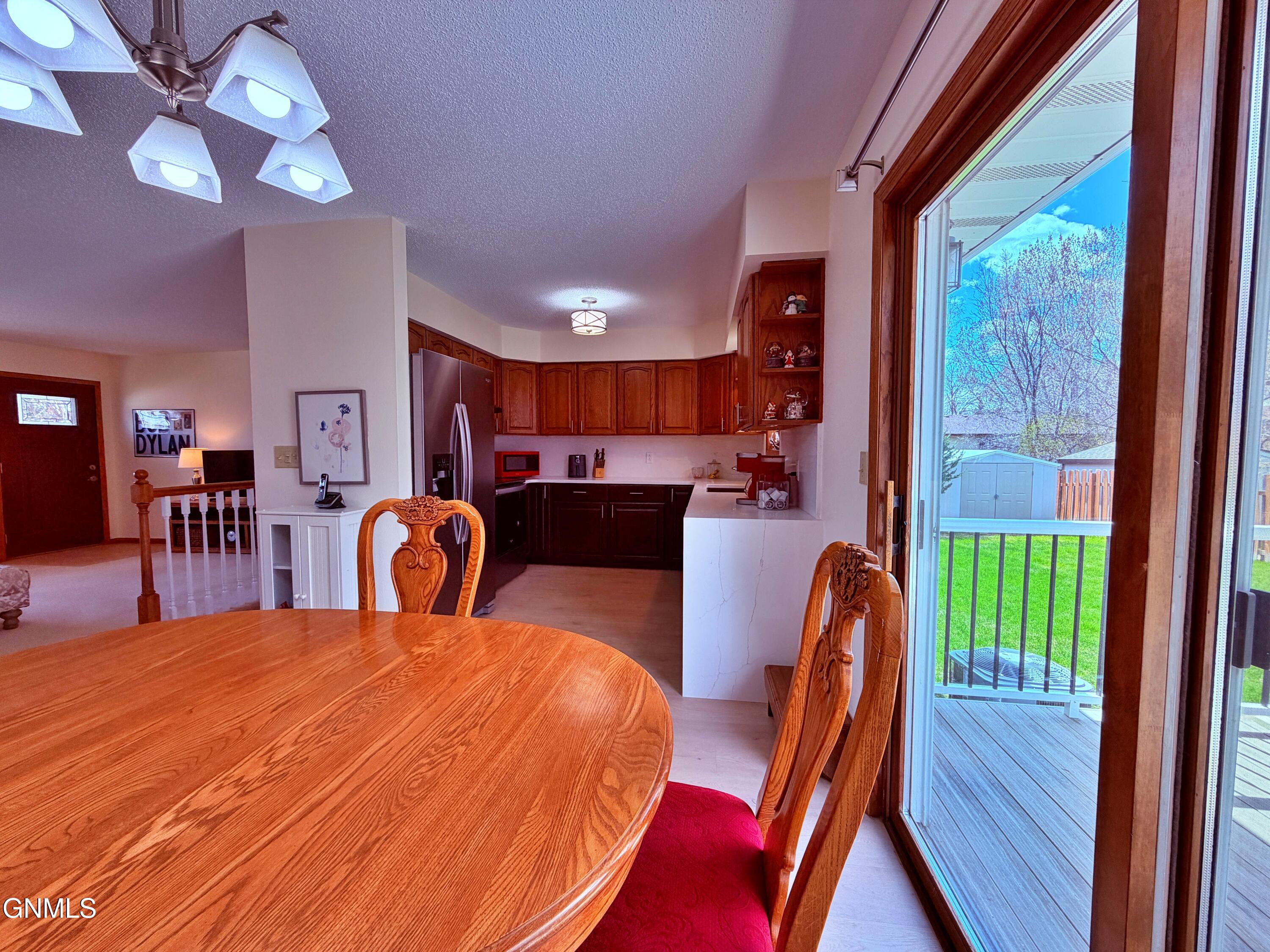property viewer photo 1