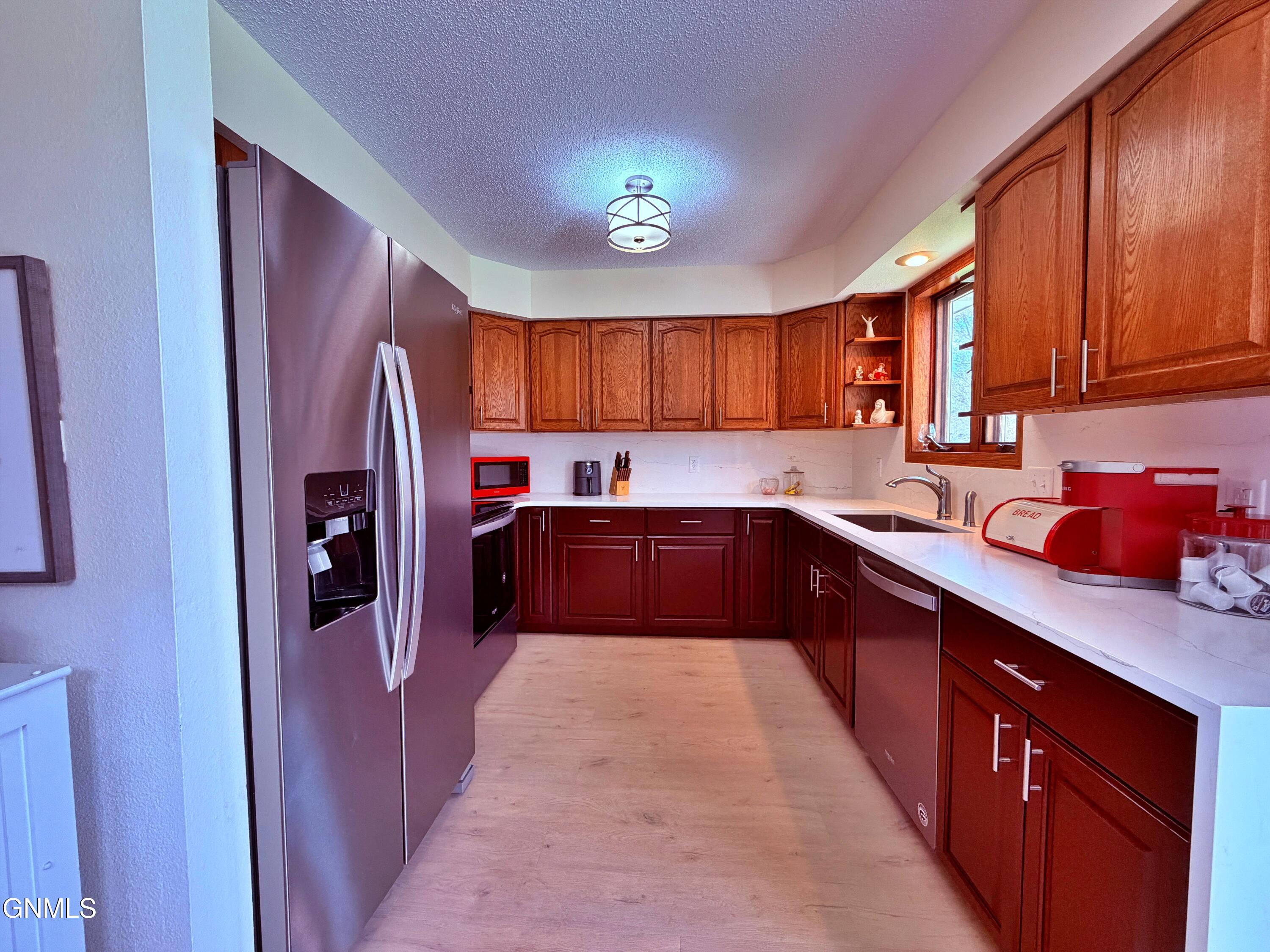 property viewer photo 11