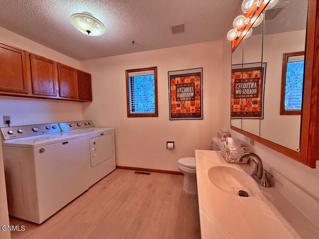 property viewer photo 24
