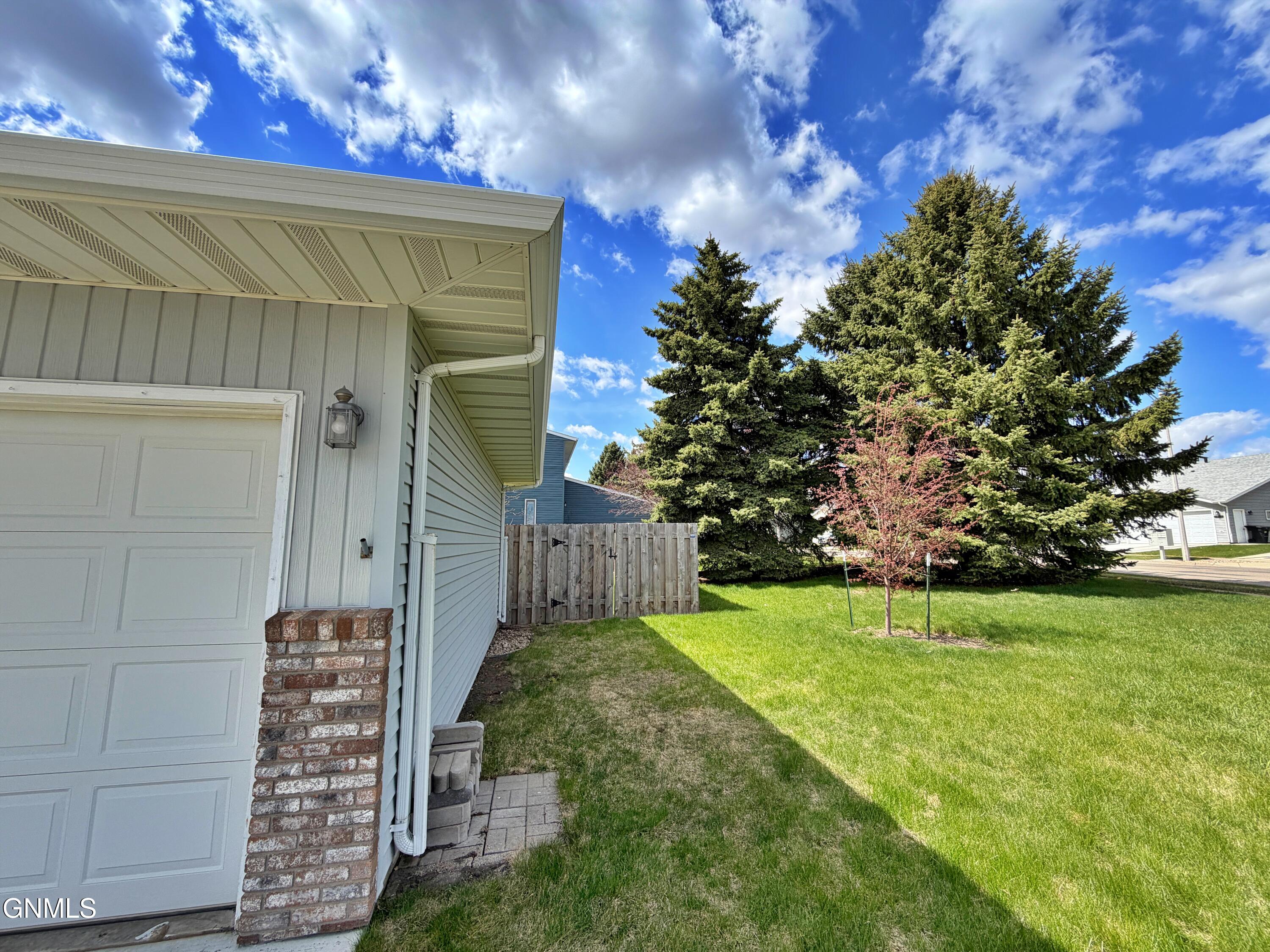 property viewer photo 55