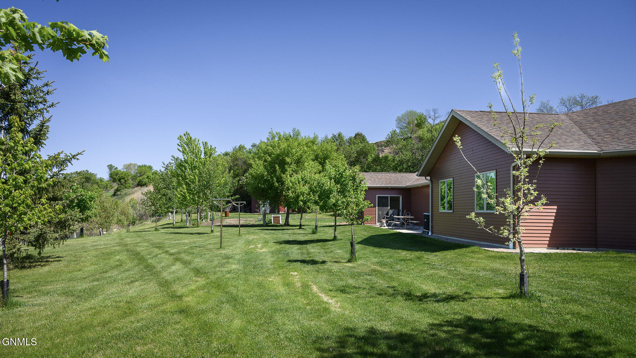 main property photo 67
