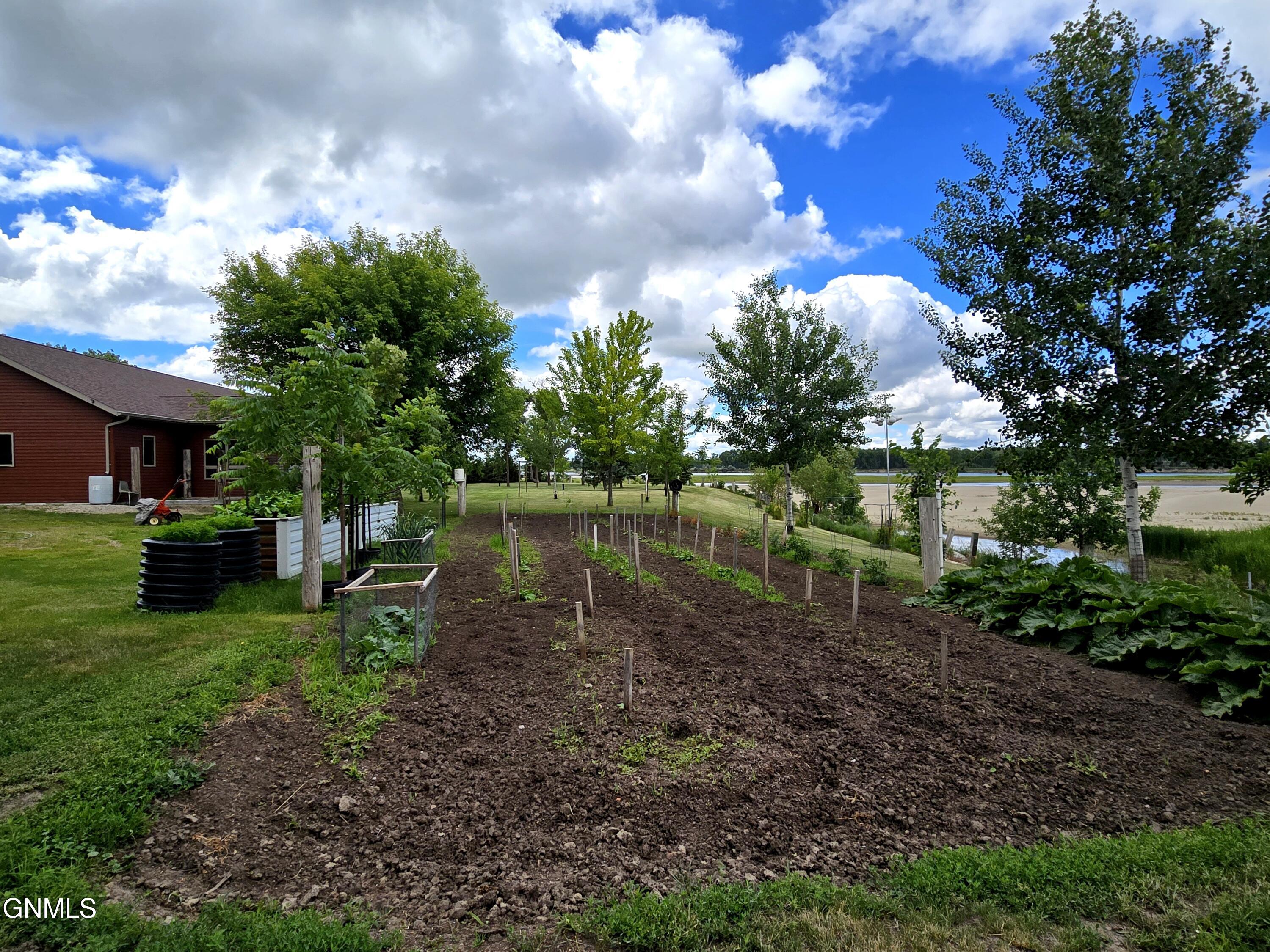 main property photo 71