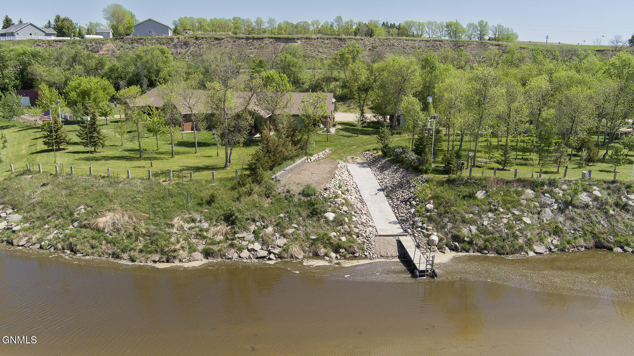 main property photo 83