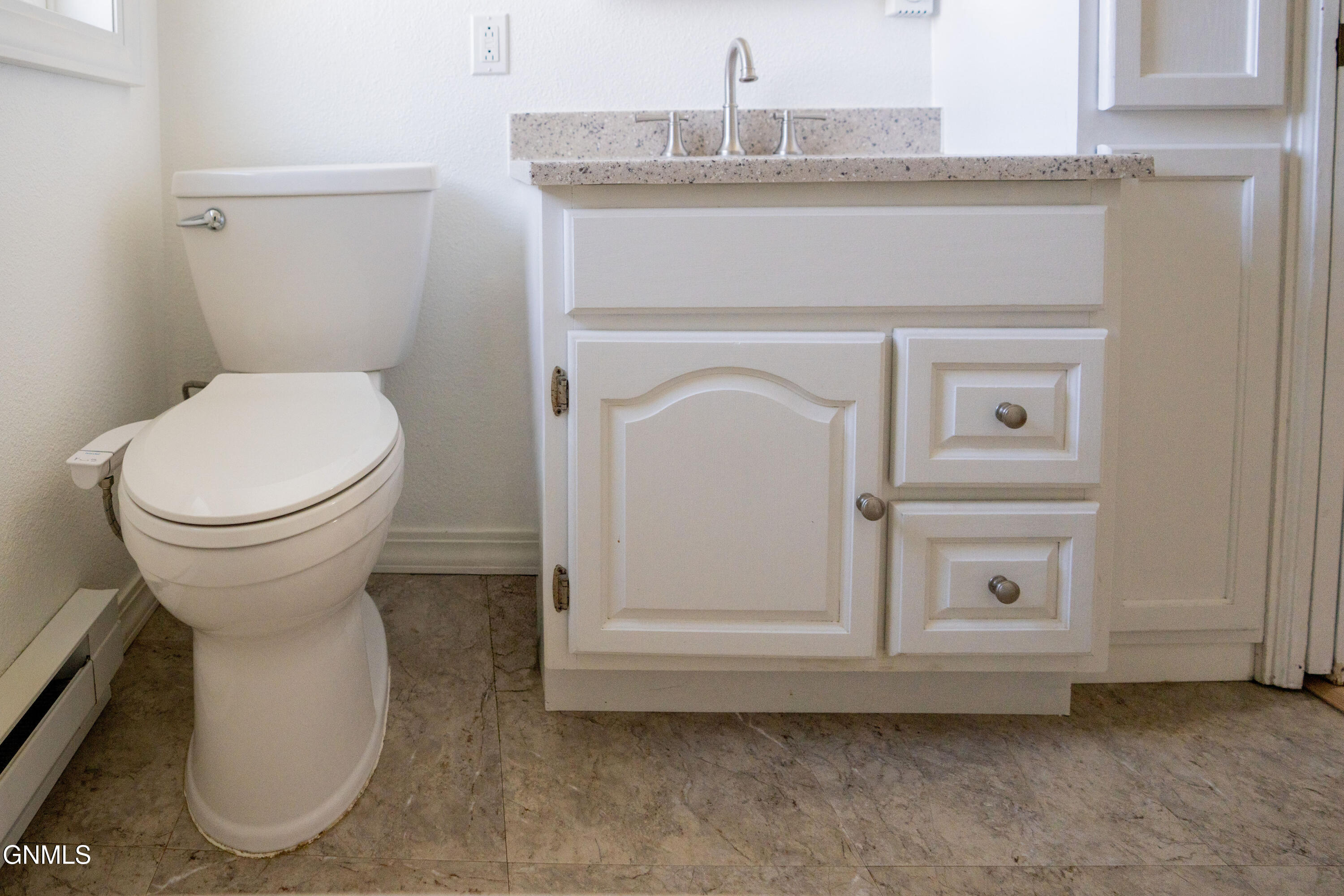 property viewer photo 17