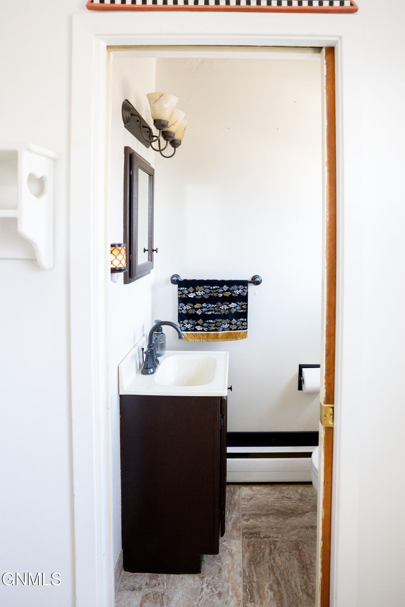 property viewer photo 27
