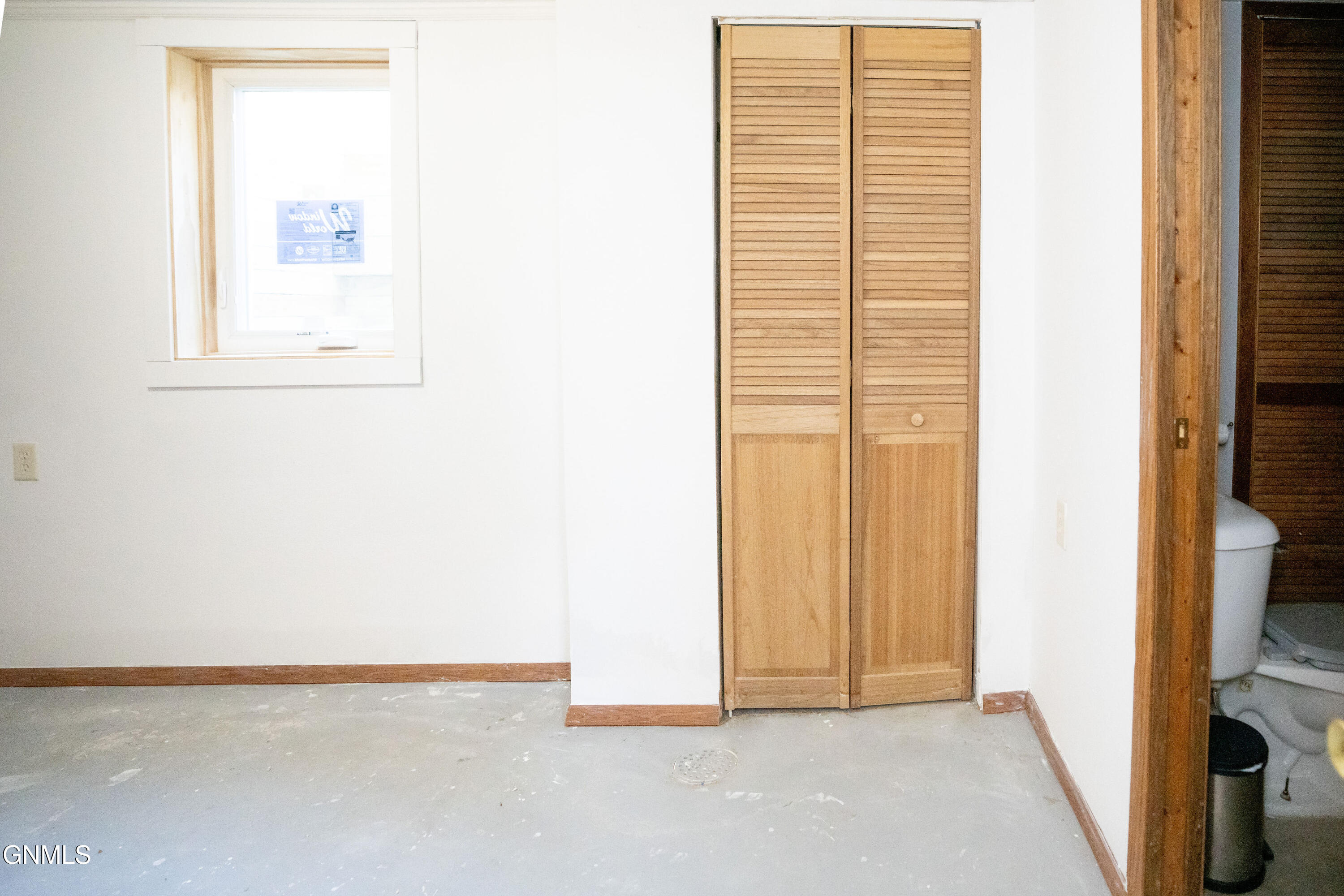 property viewer photo 34