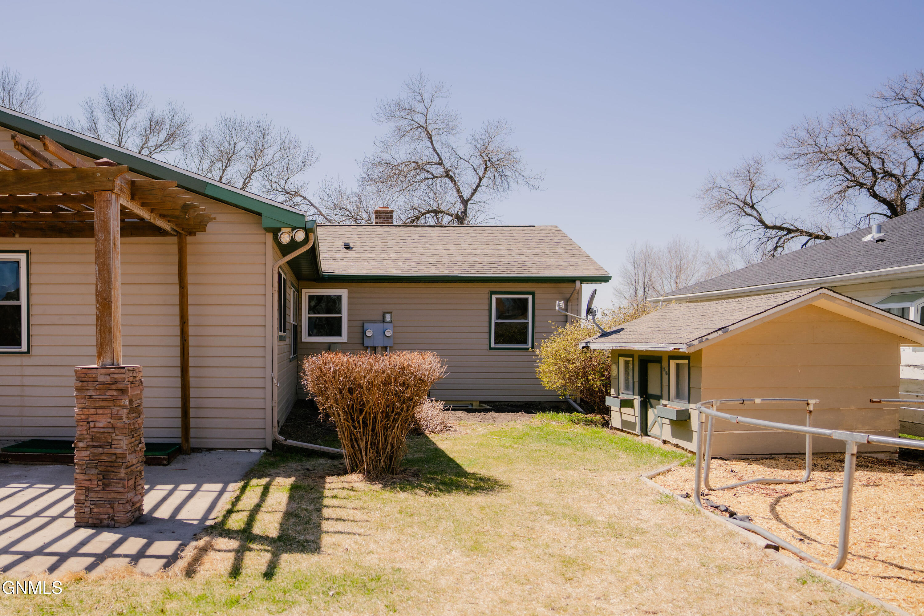 property viewer photo 43
