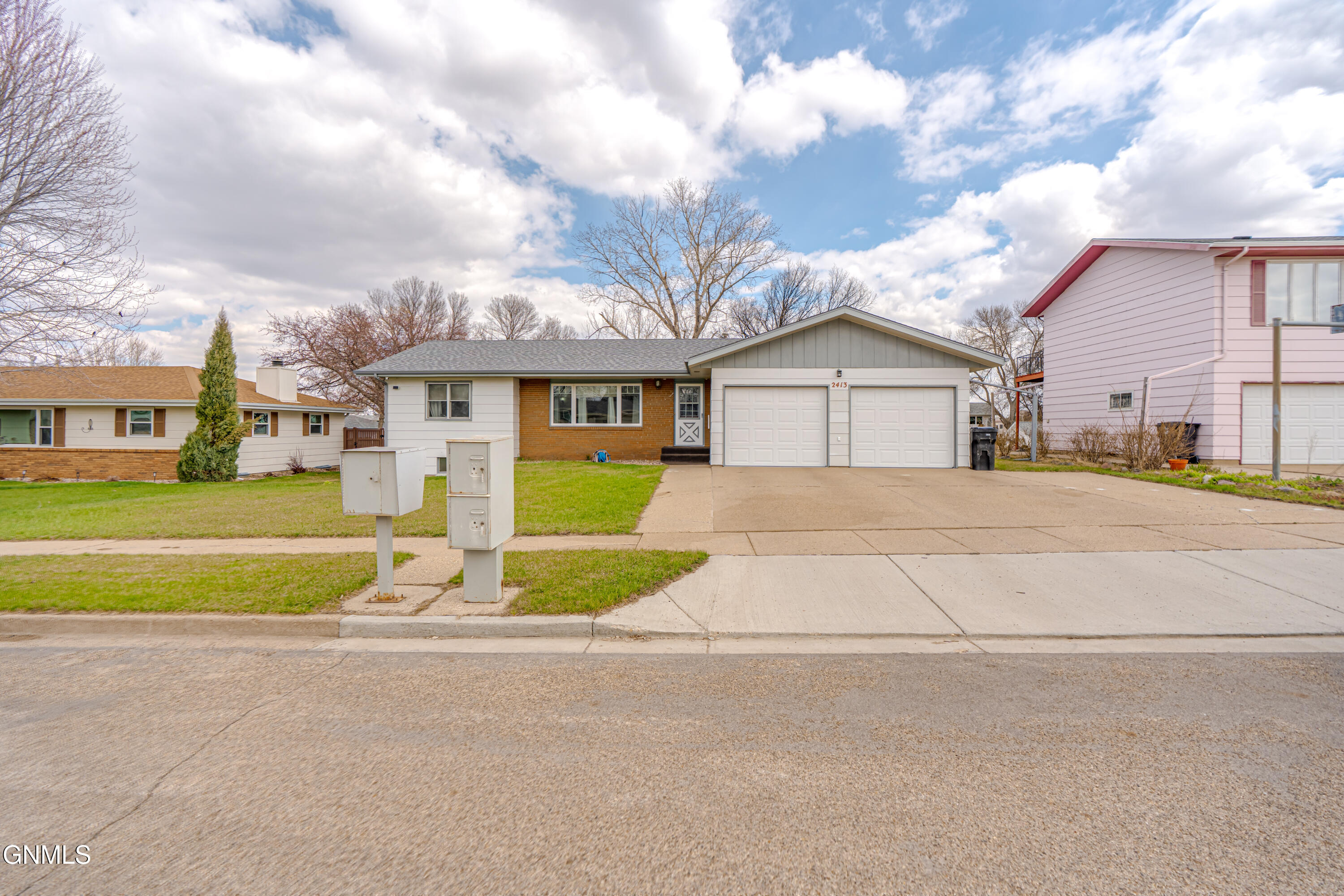 main property photo 65