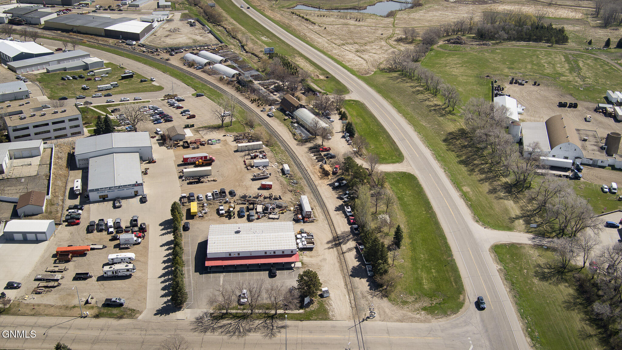 main property photo 15