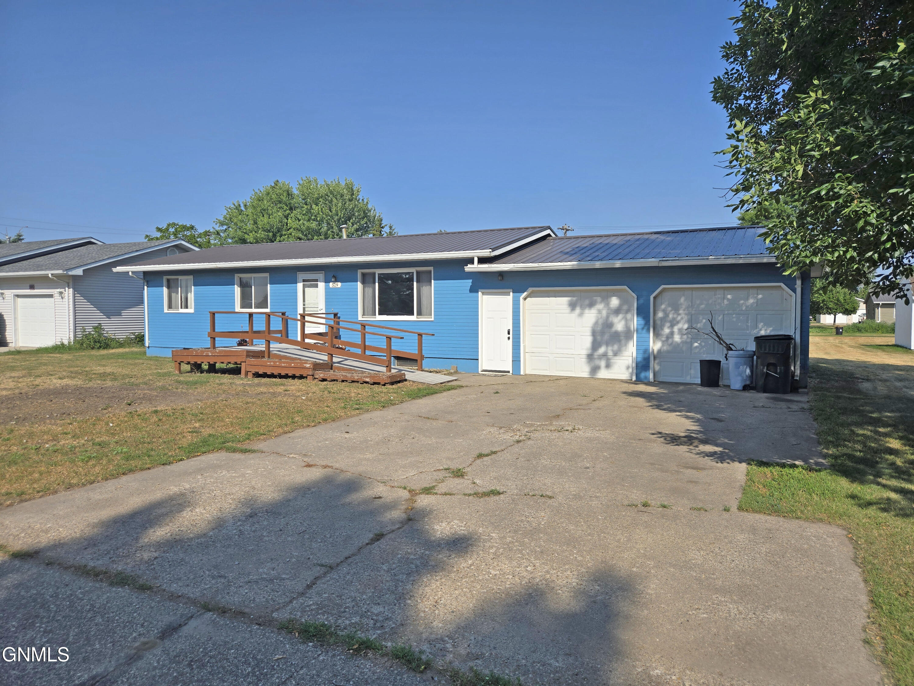 main property photo 70