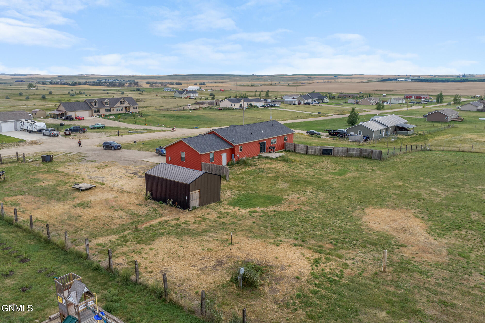 main property photo 8