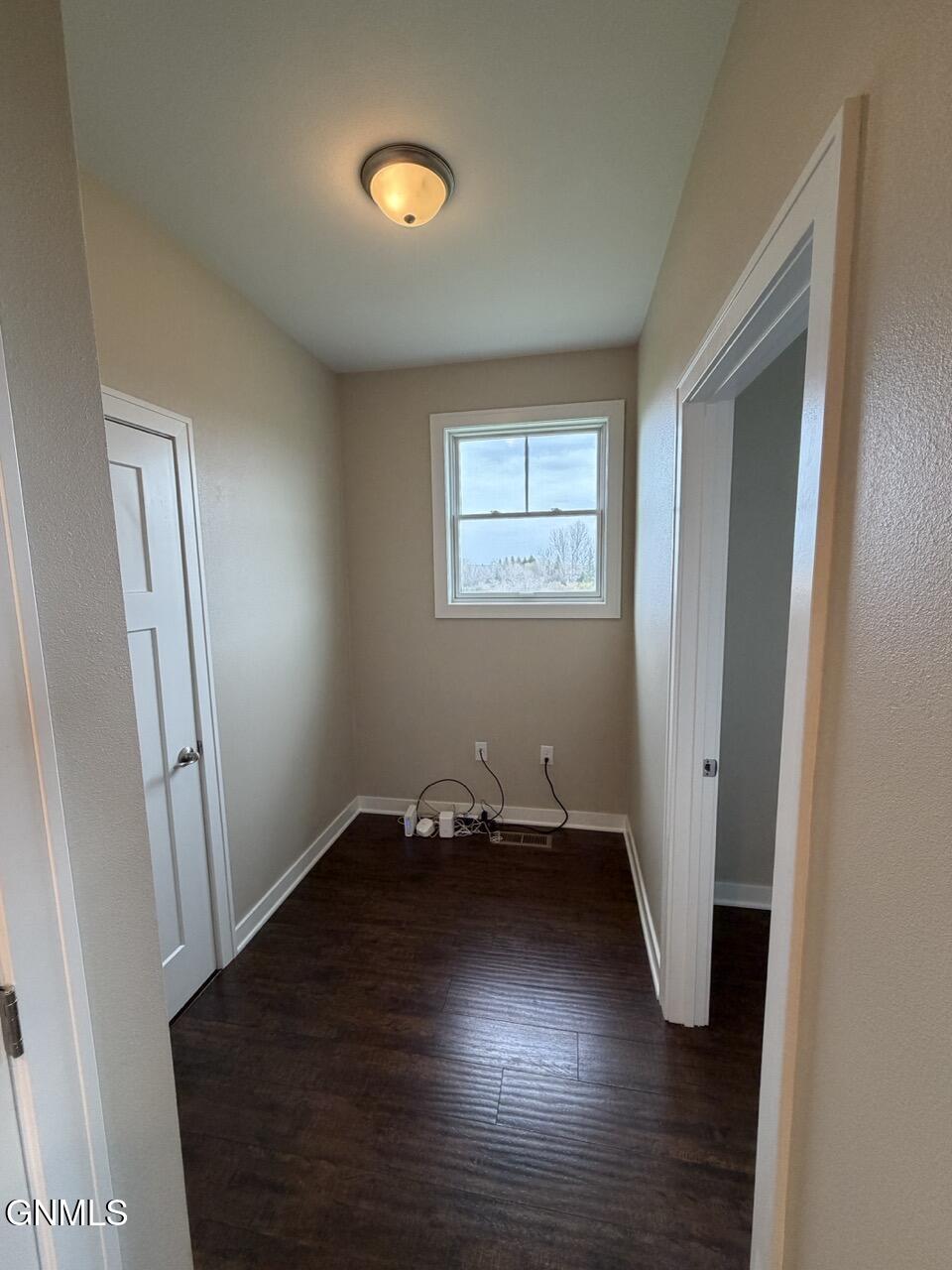 property viewer photo 12