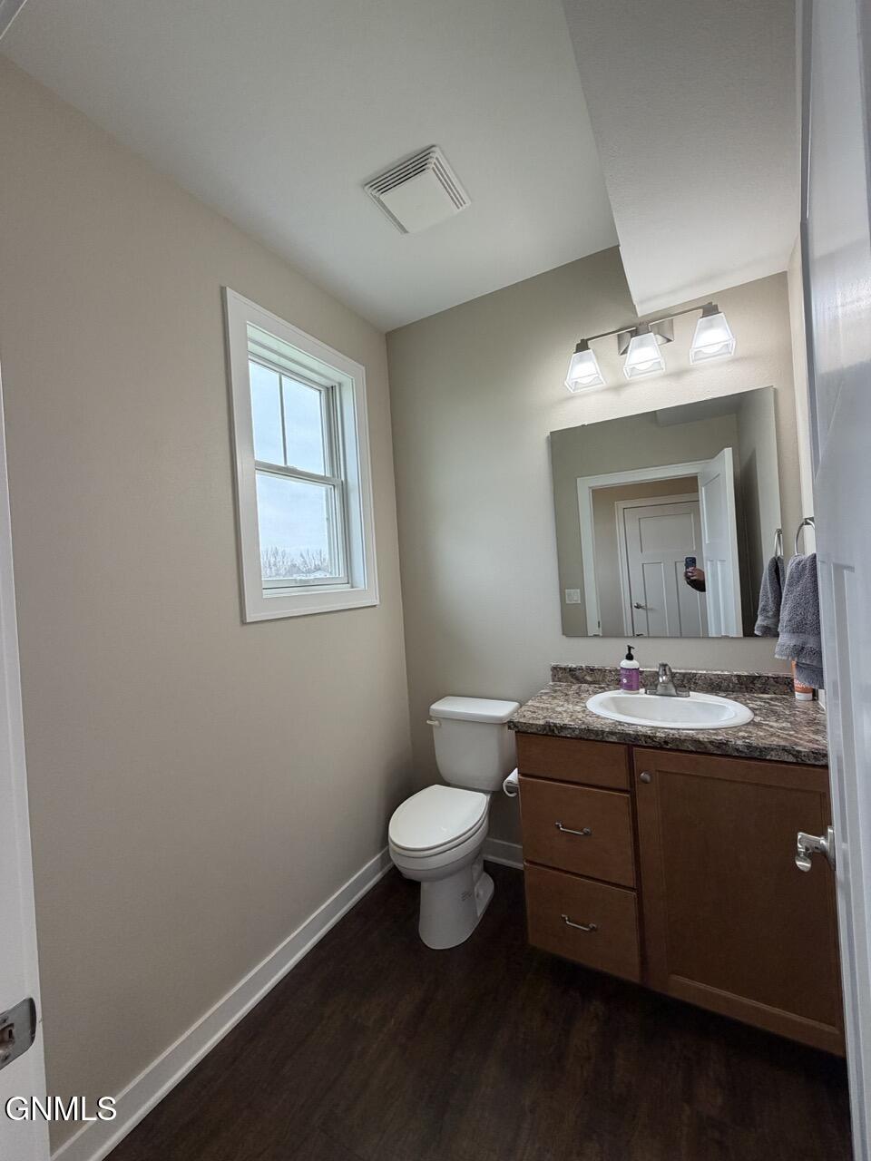 property viewer photo 13