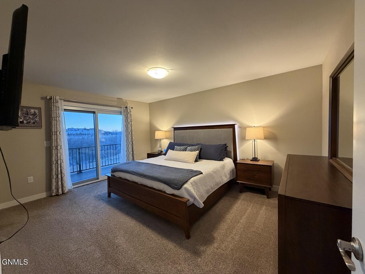 property viewer photo 19