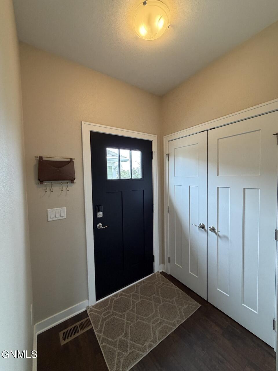 property viewer photo 2