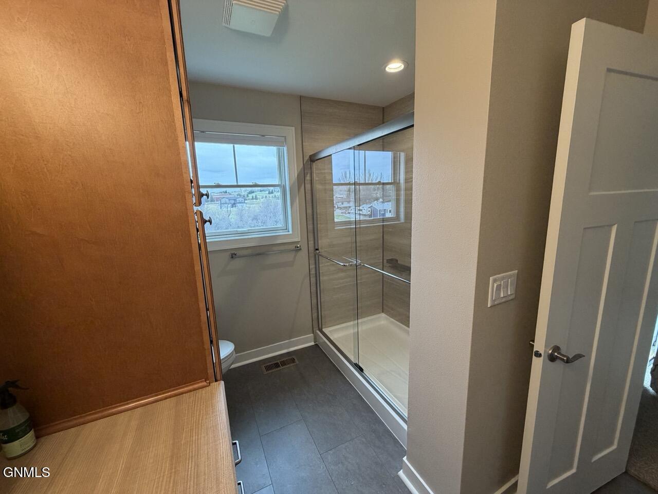 property viewer photo 24