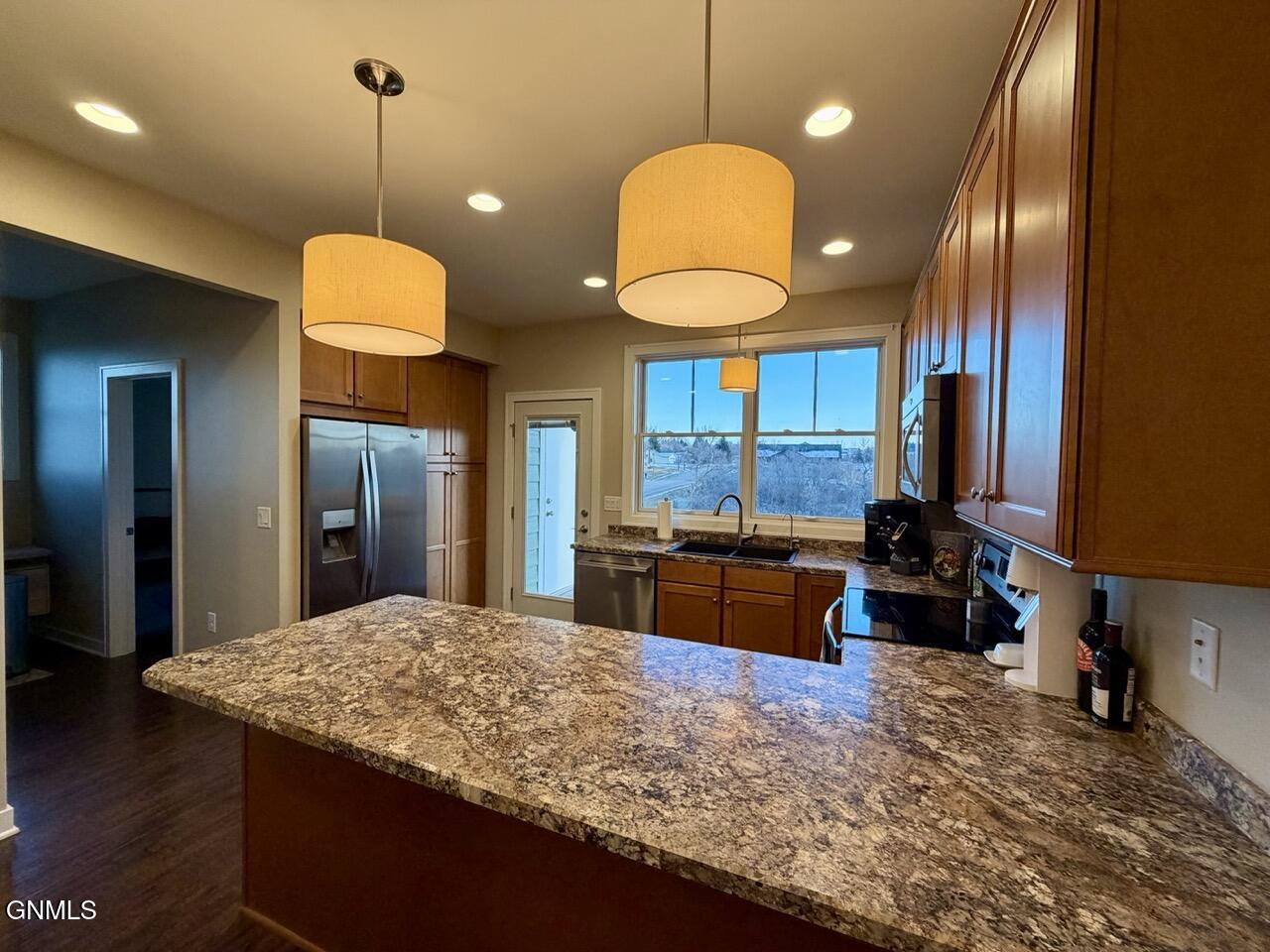 property viewer photo 8